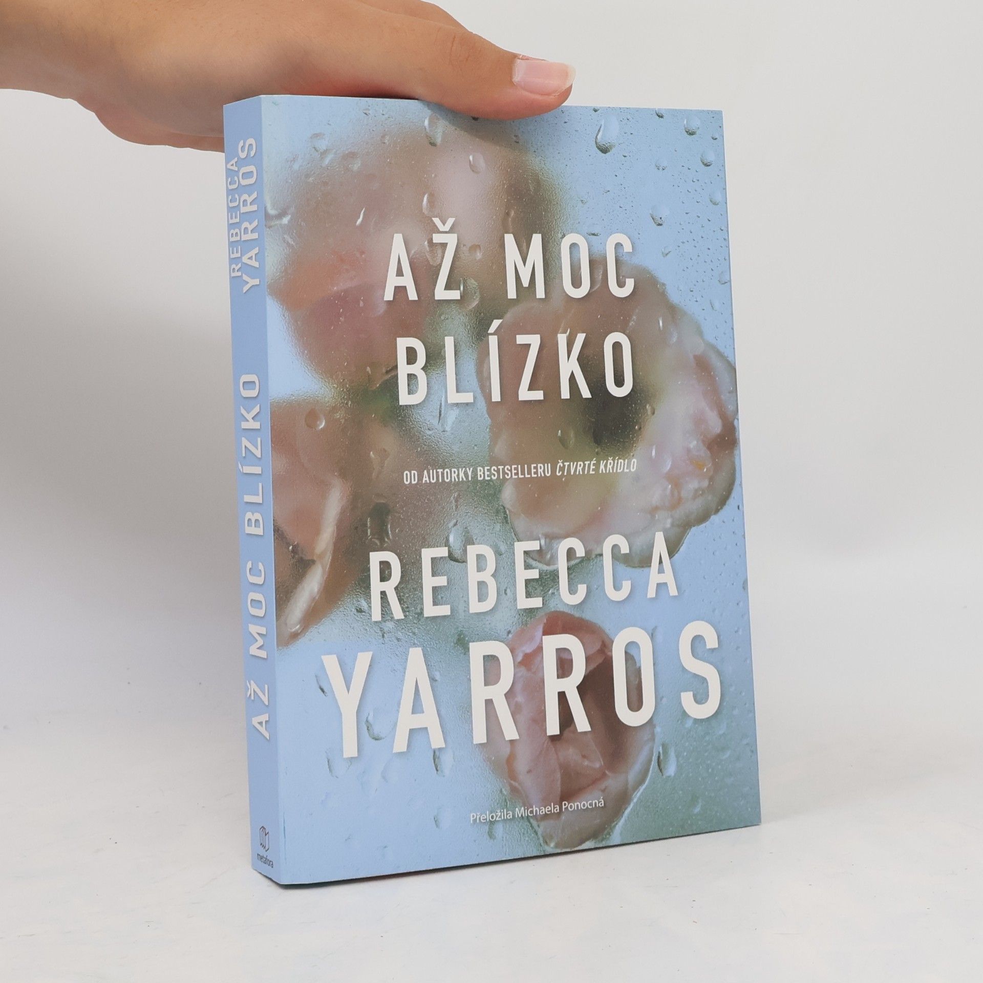 Rebecca Yarros Až moc blízko