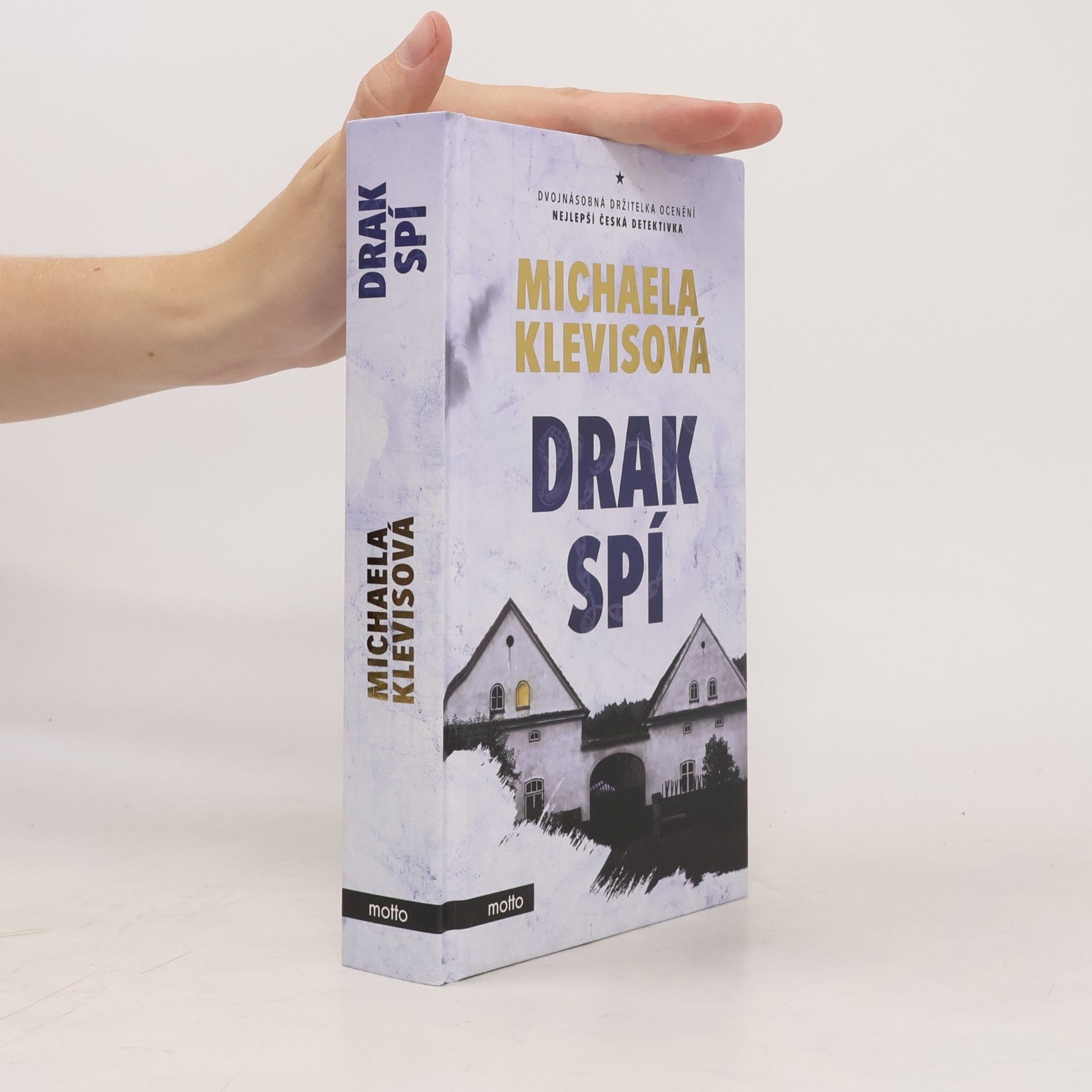 Michaela Klevisová Drak spí