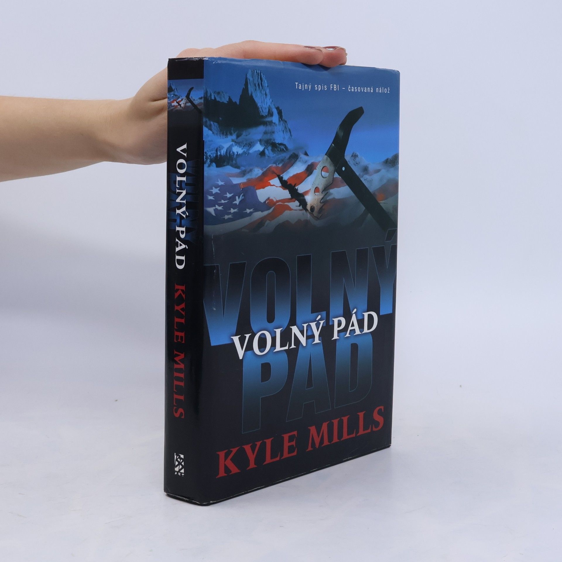 Kyle Mills Volný pád