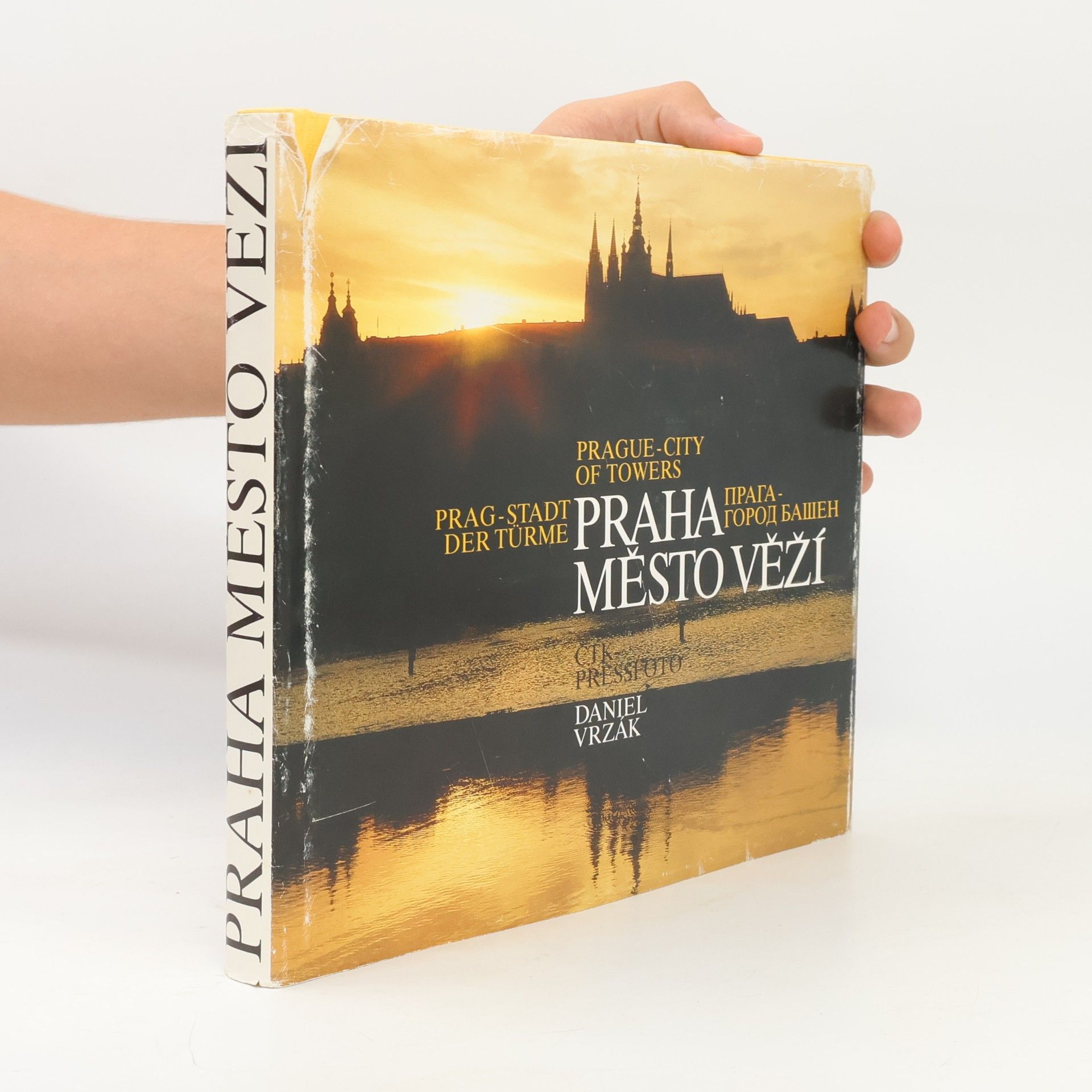 Praha, město věží