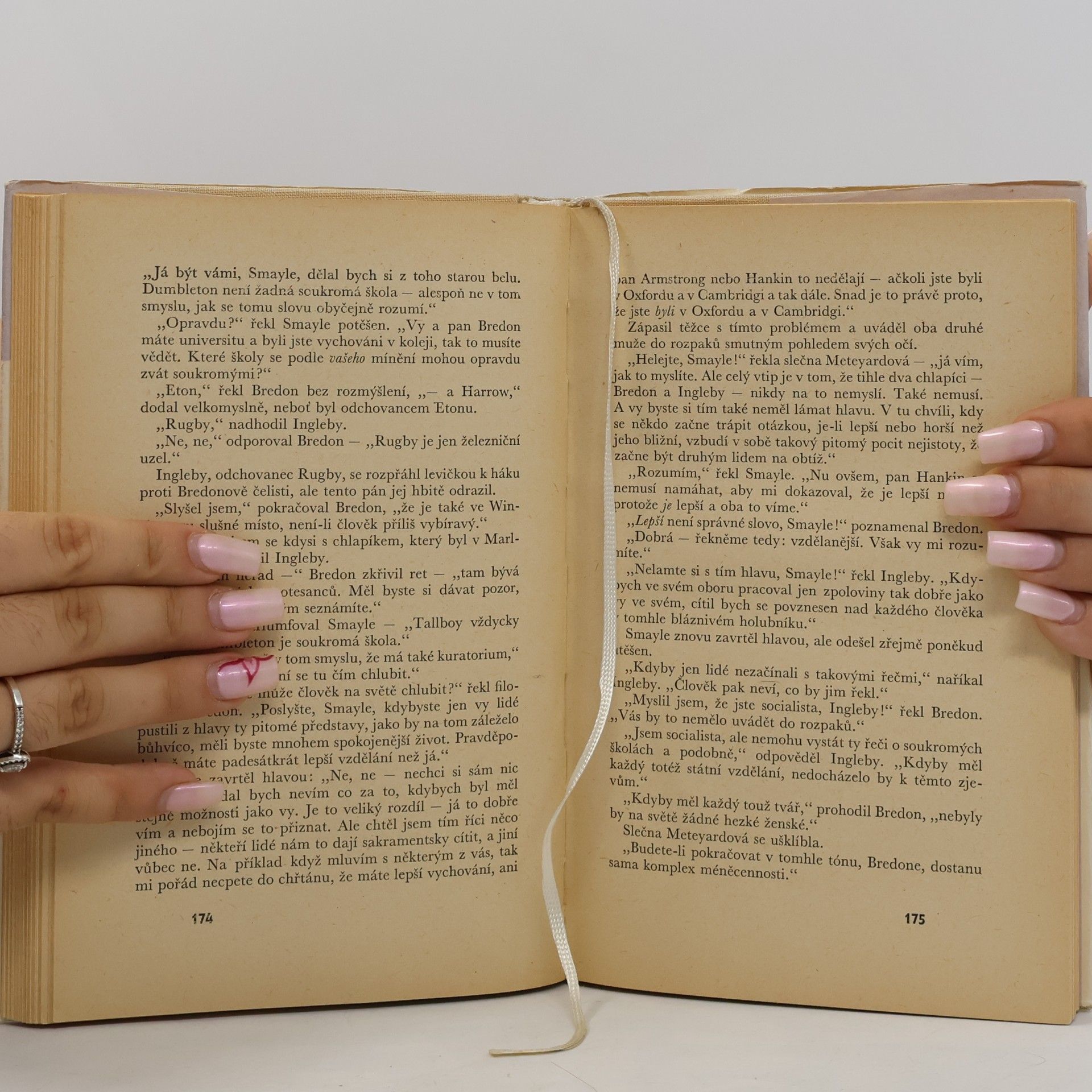 Dorothy Leigh Sayers Vražda potřebuje reklamu