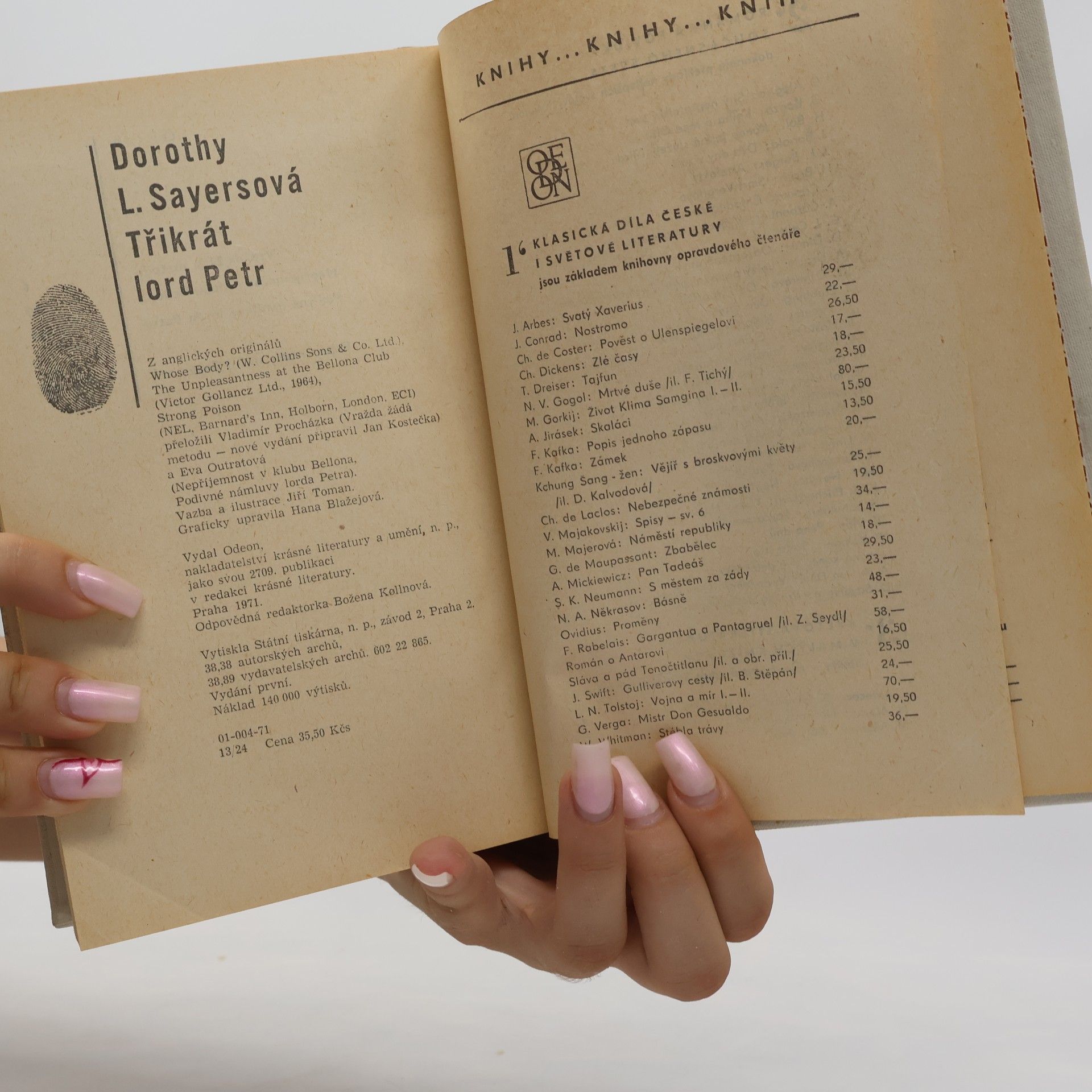 Dorothy Leigh Sayers Třikrát lord Petr