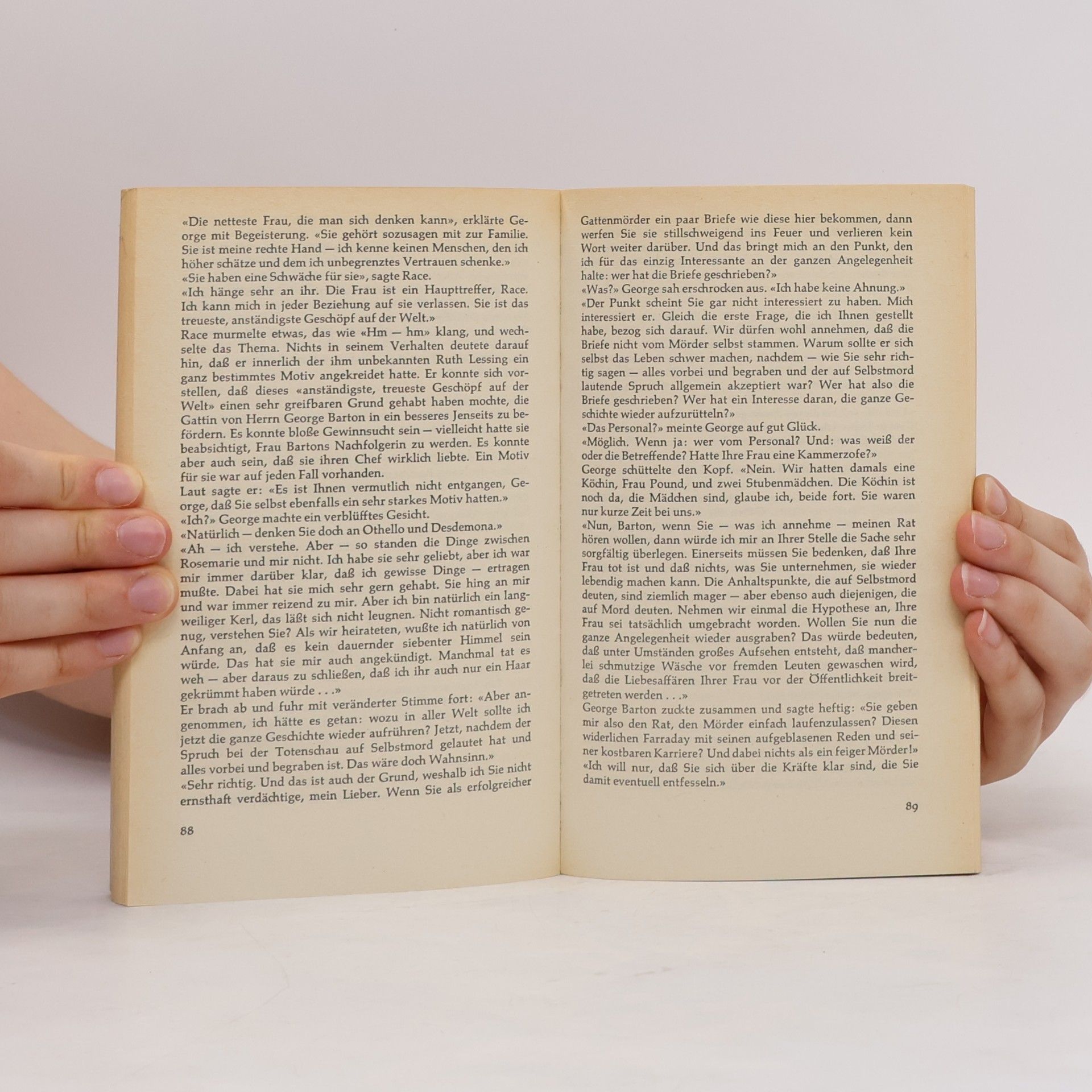 Agatha Christie Blausäure