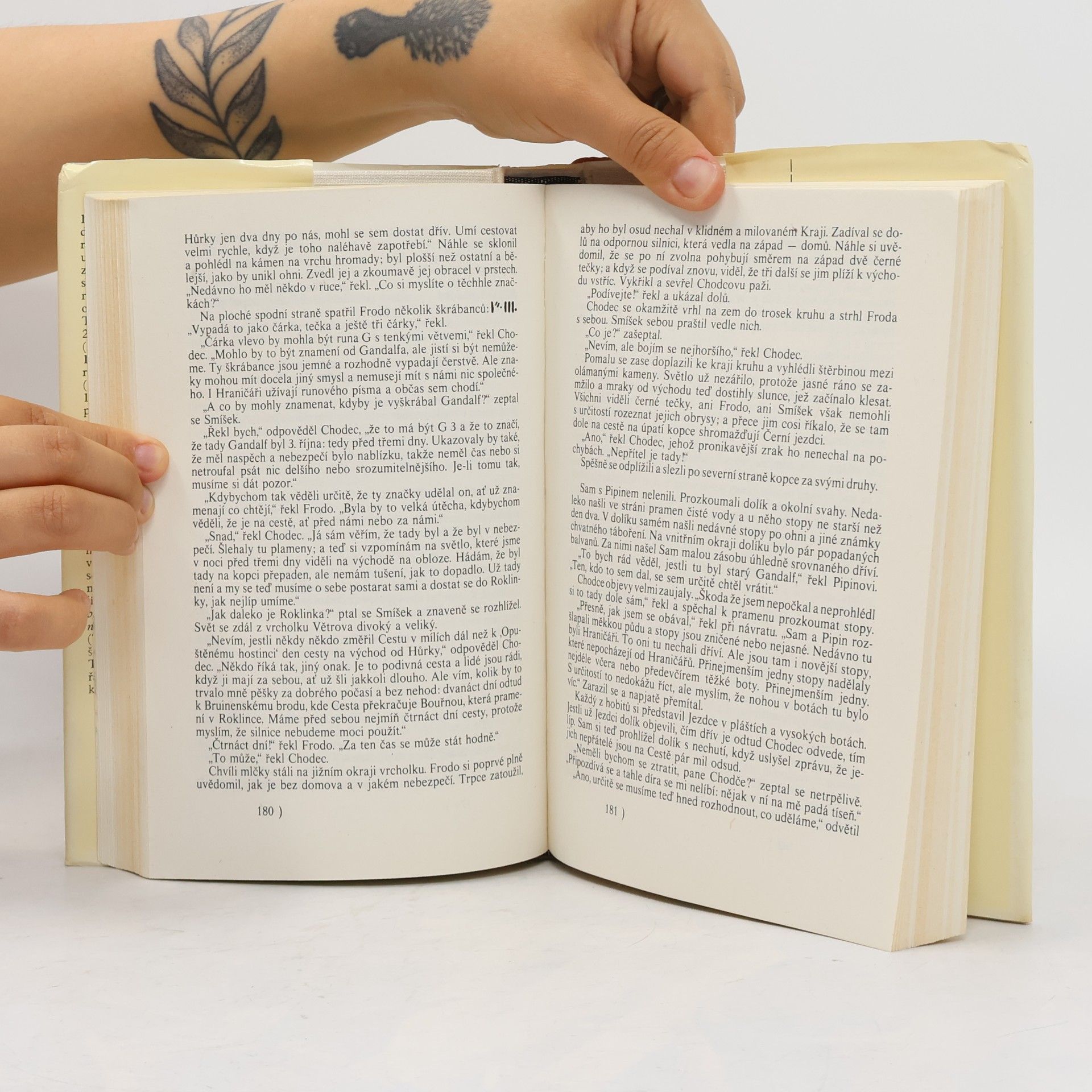 J. R. R. Tolkien Pán prstenů. Společenstvo Prstenu