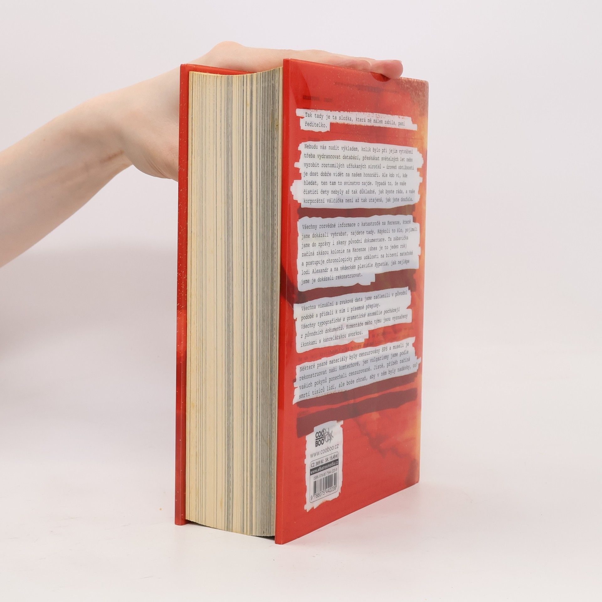 Amie Kaufman Akta illuminae 01, Illuminae