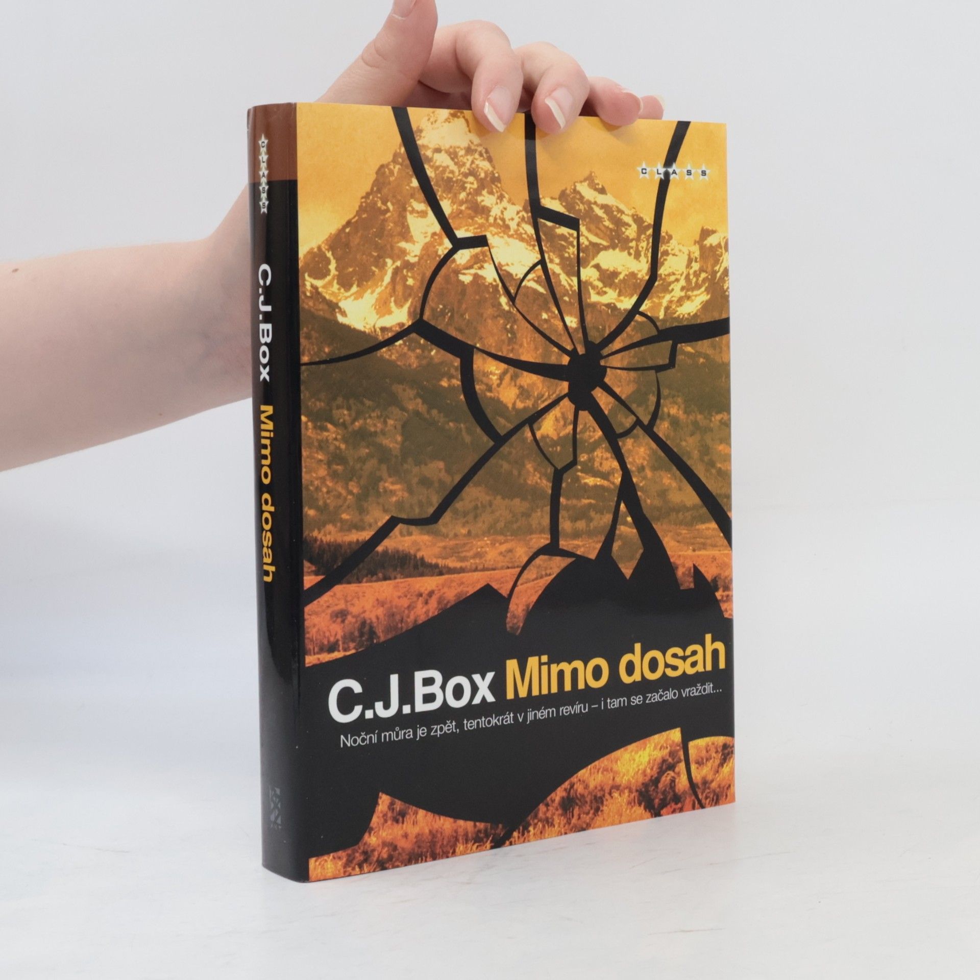 C. J. Box Mimo dosah
