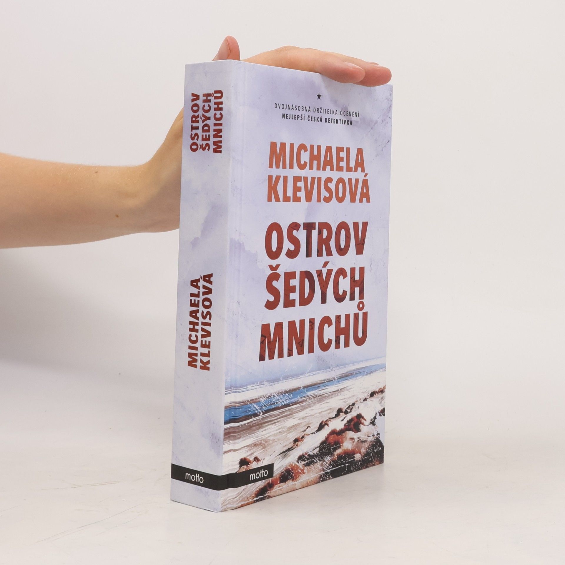 Michaela Klevisová Ostrov šedých mnichů