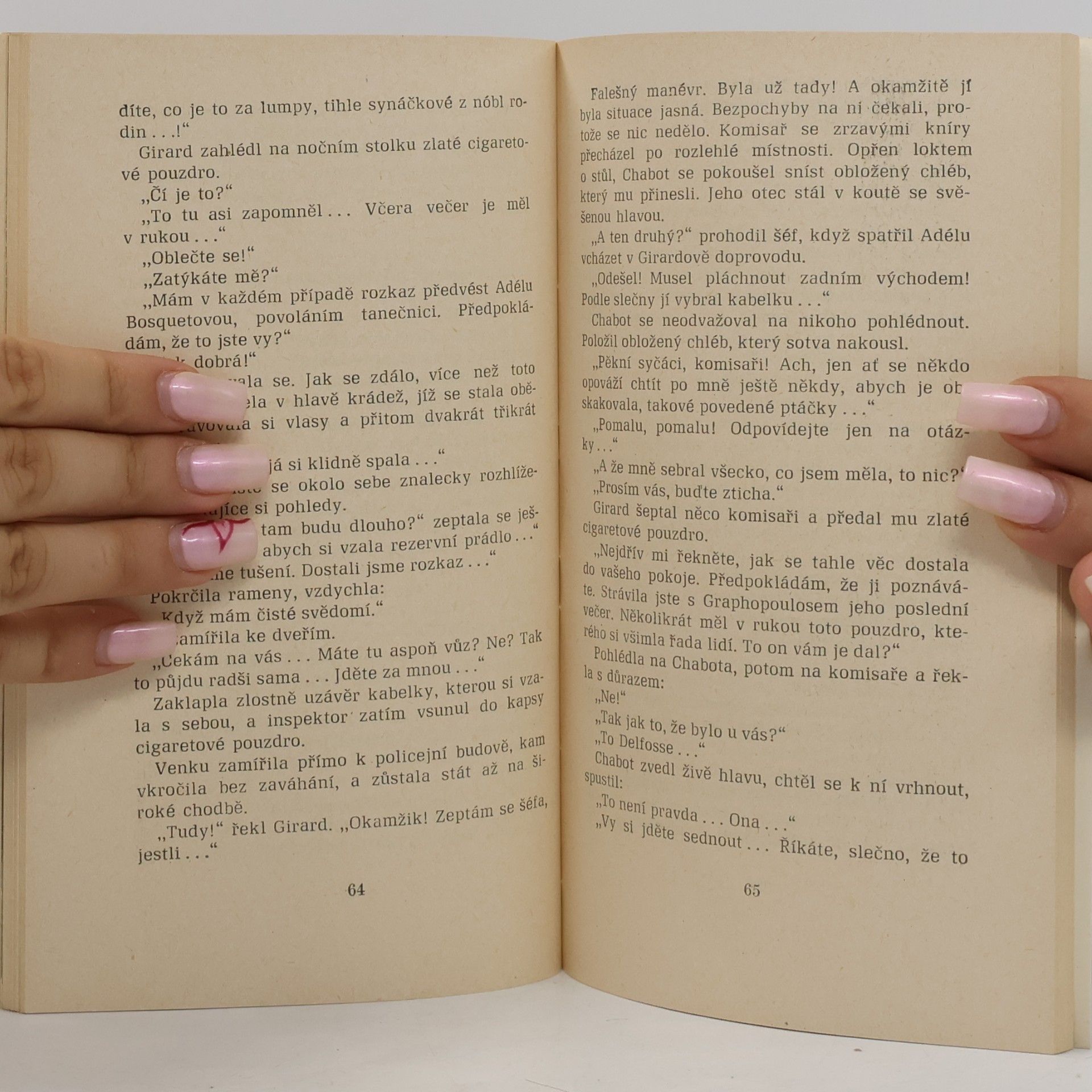 Georges Simenon Tanečnice z Veselého mlýna