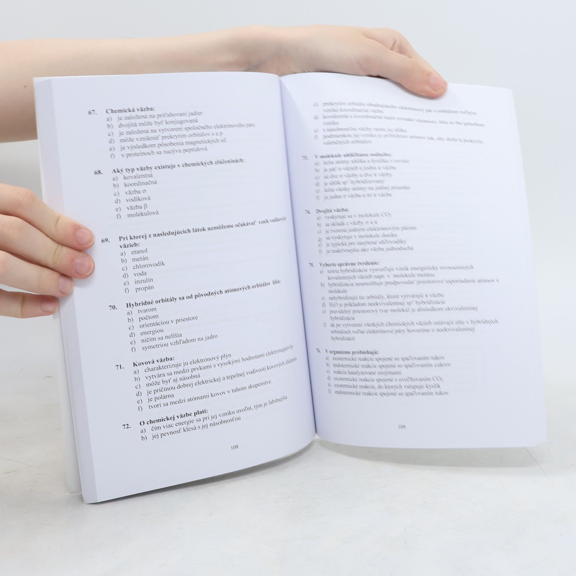 Autorenkollektiv Biológia a chémia modelové otázky na prijímacie skúšky pre bakalárske štúdium