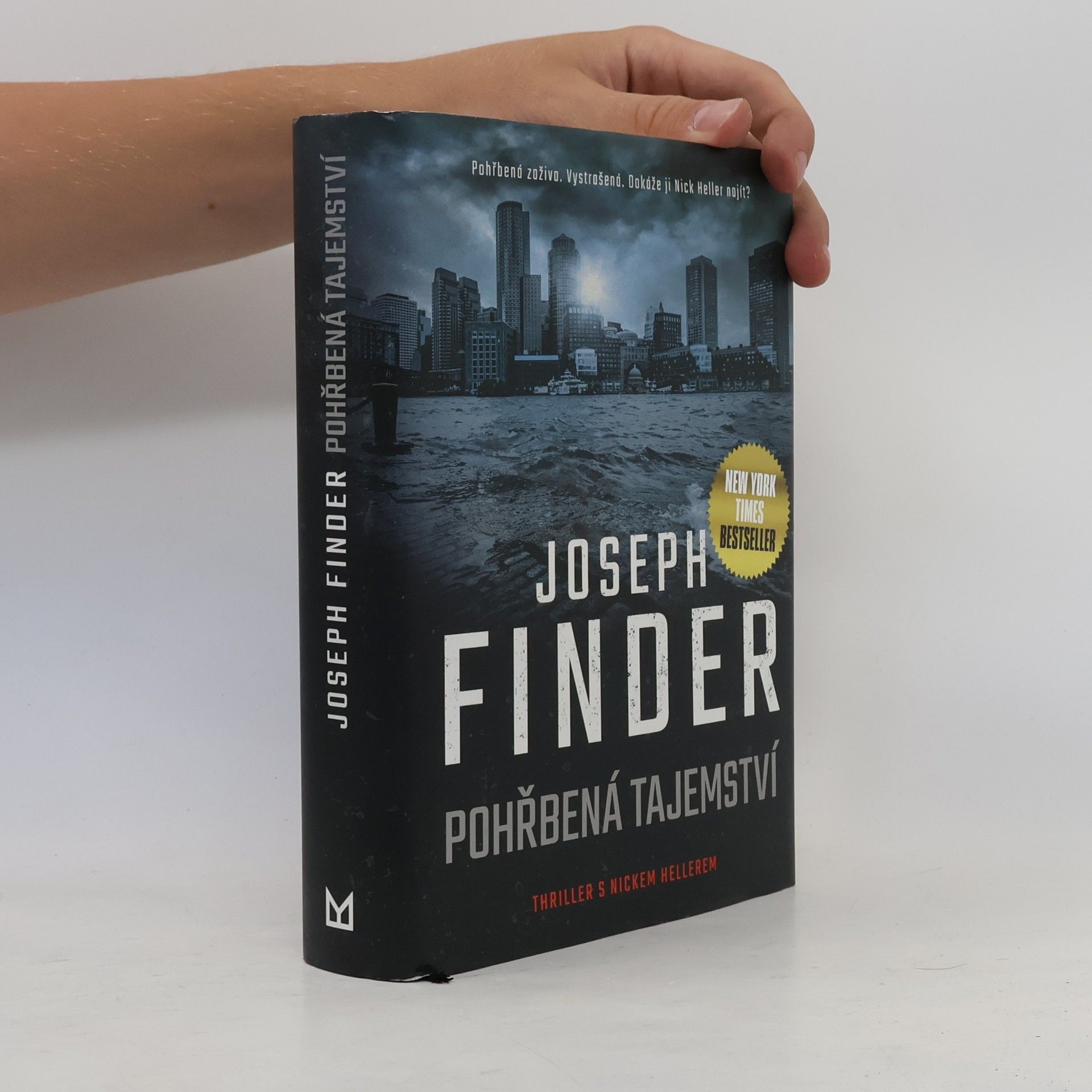 Joseph Finder Pohřbená tajemství