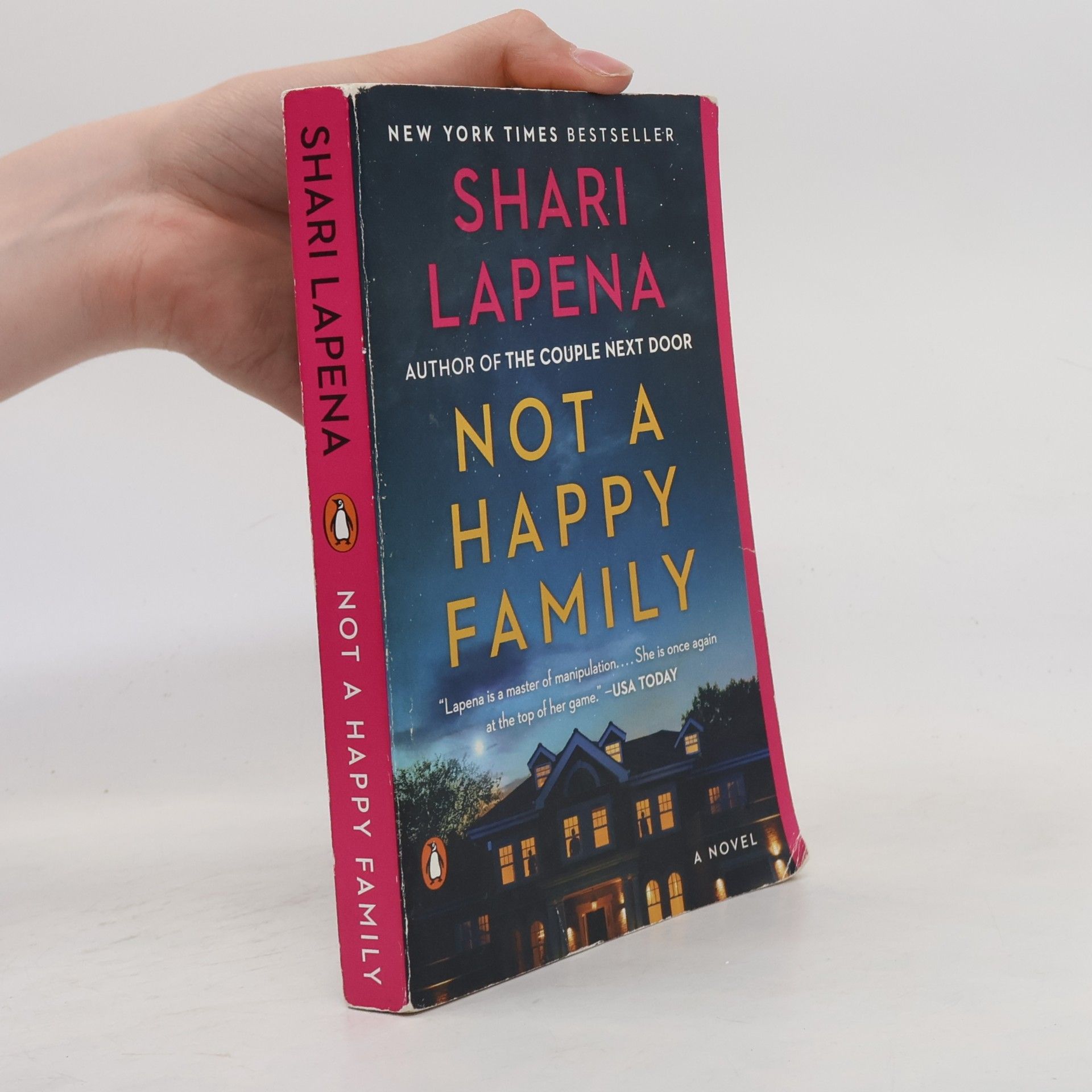 Shari Lapena Not a Happy Family