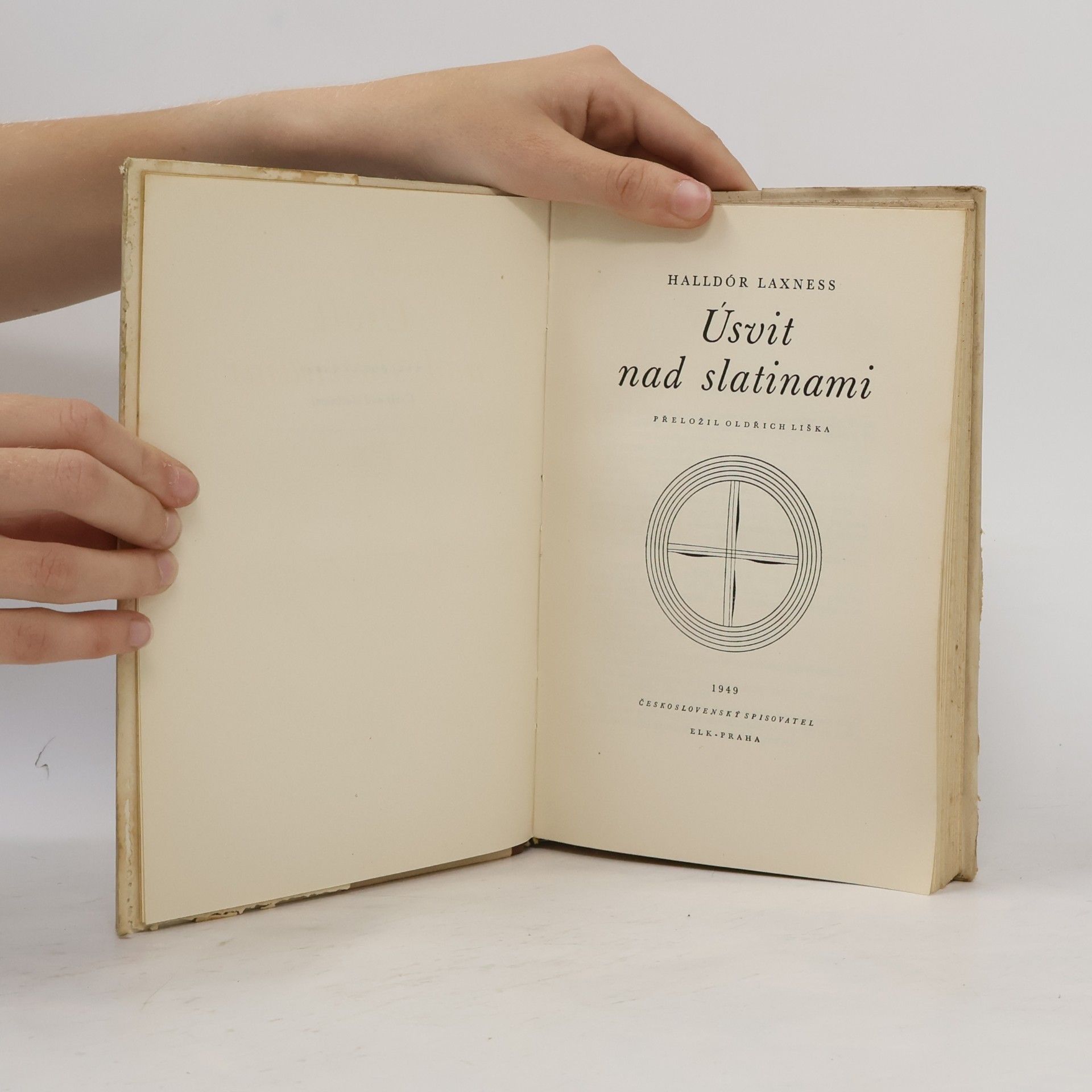 Halldór Kiljan Laxness Úsvit nad slatinami