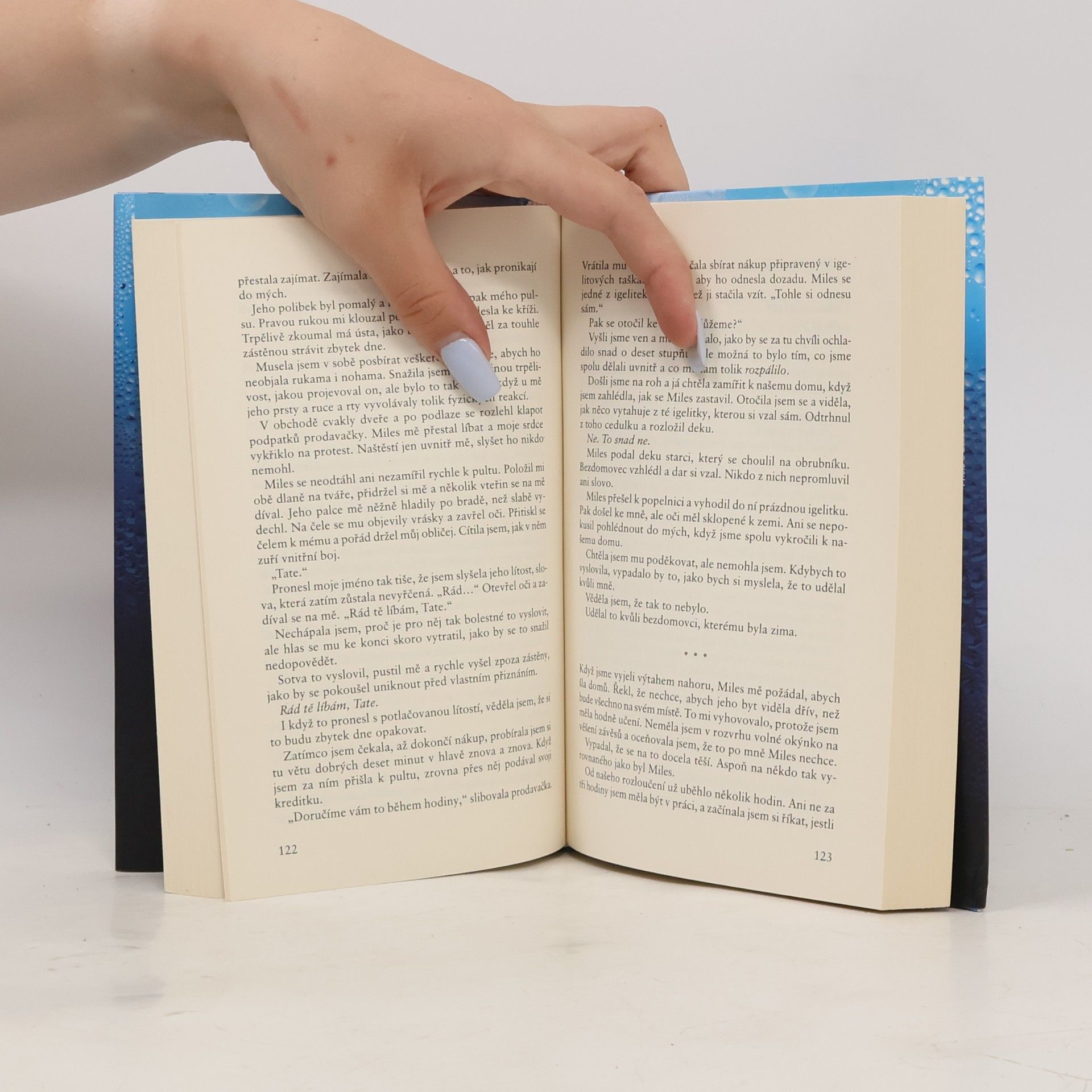 Colleen Hoover Odvrácená tvář lásky