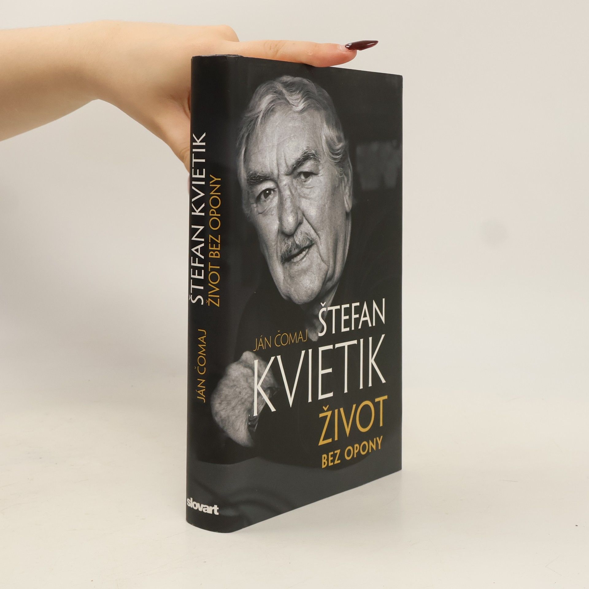 Štefan Kvietik - Život bez opony