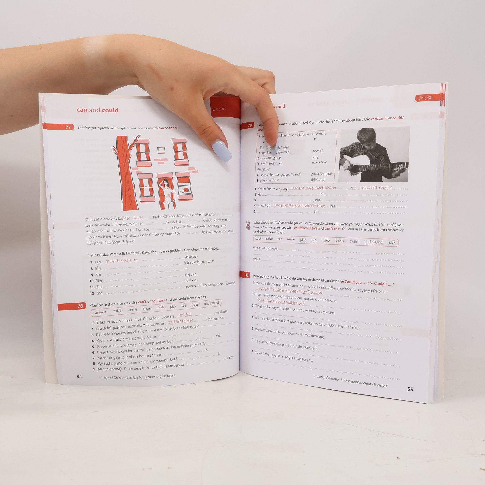 Helen Naylor Essential grammar in use : supplementary exercises : with answers
