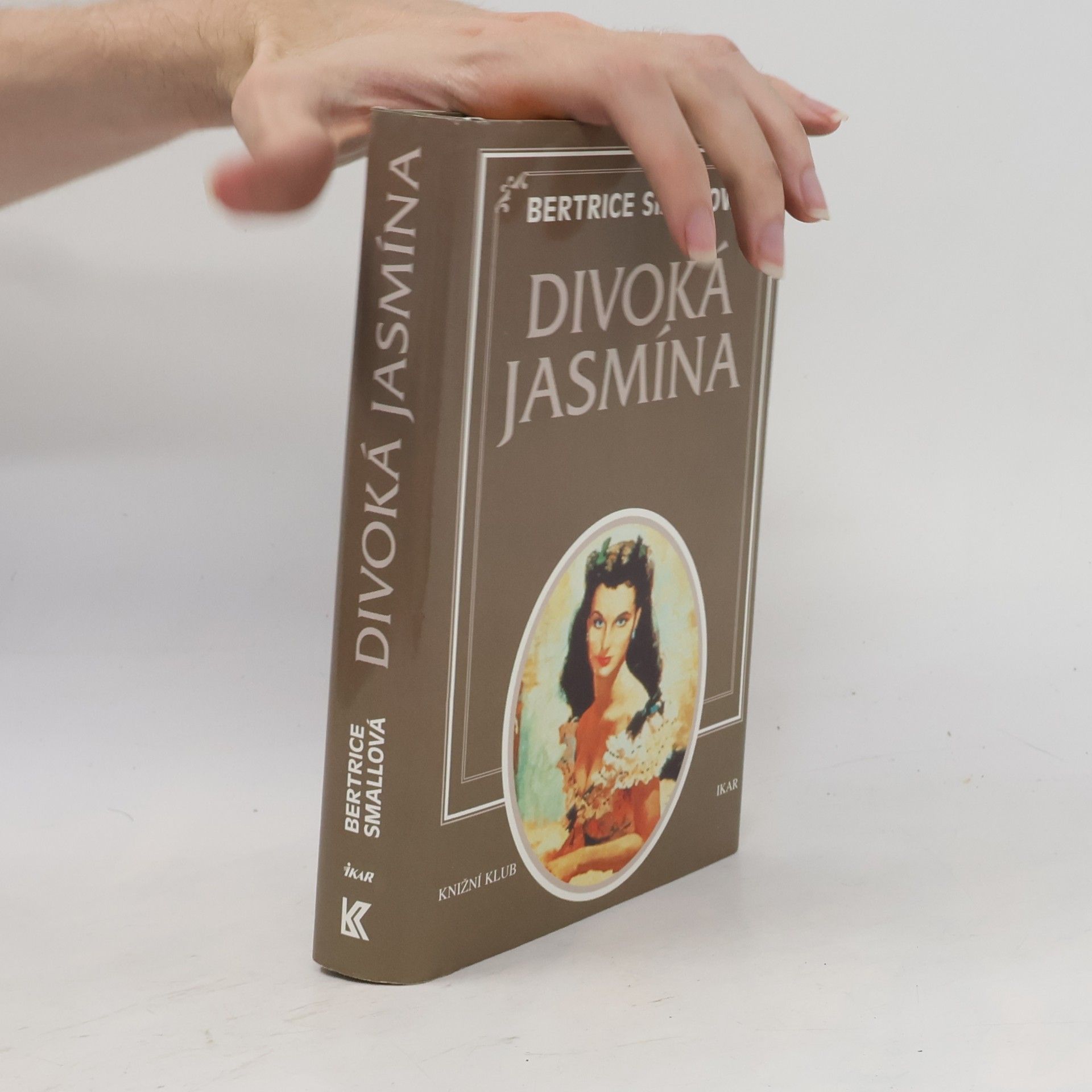Bertrice Small Divoká Jasmína