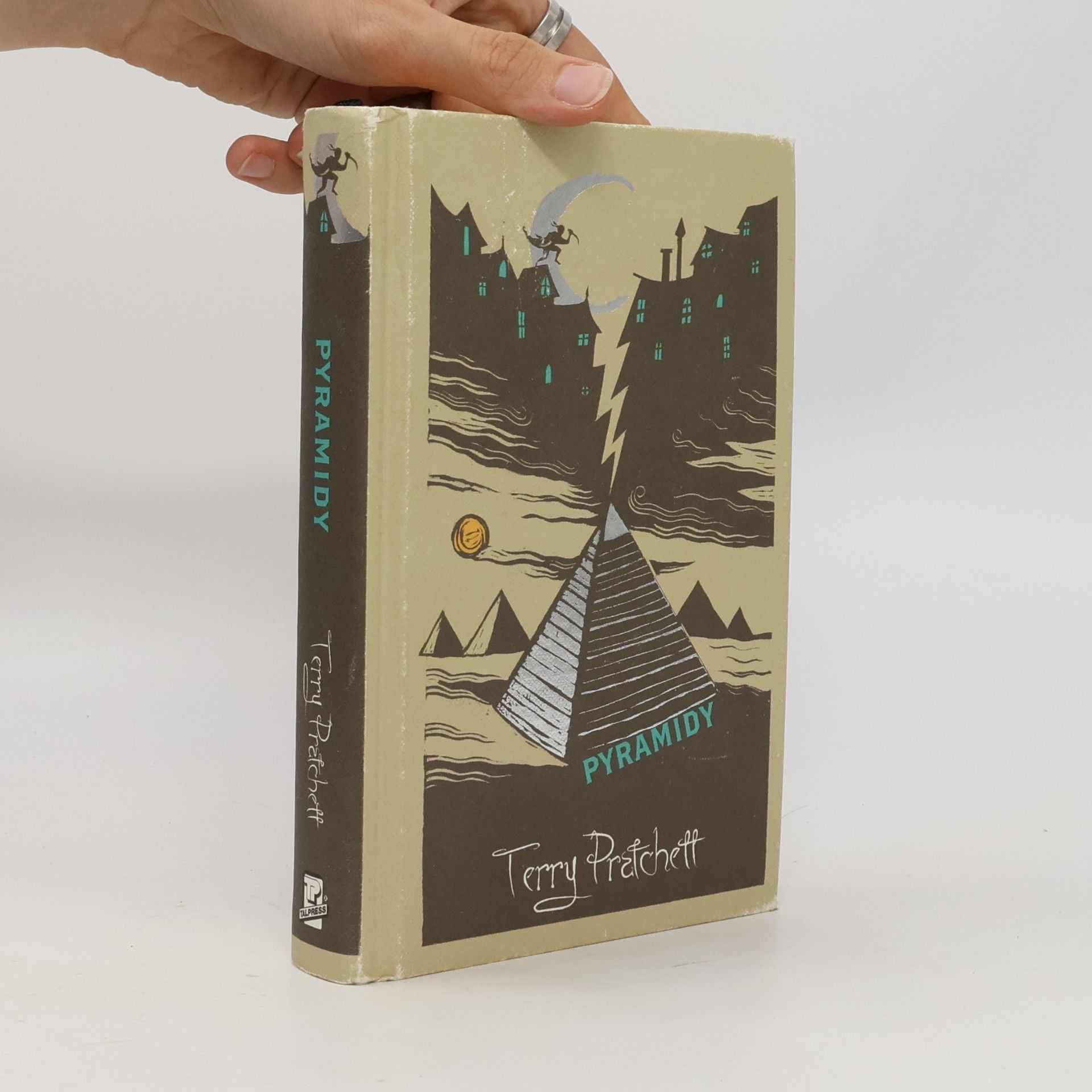 Terry Pratchett Pyramidy