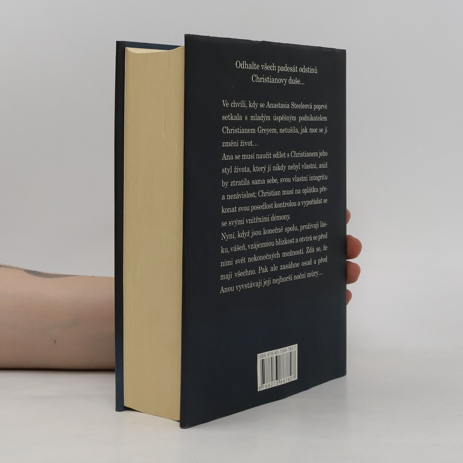 E. L. James Padesát odstínů svobody