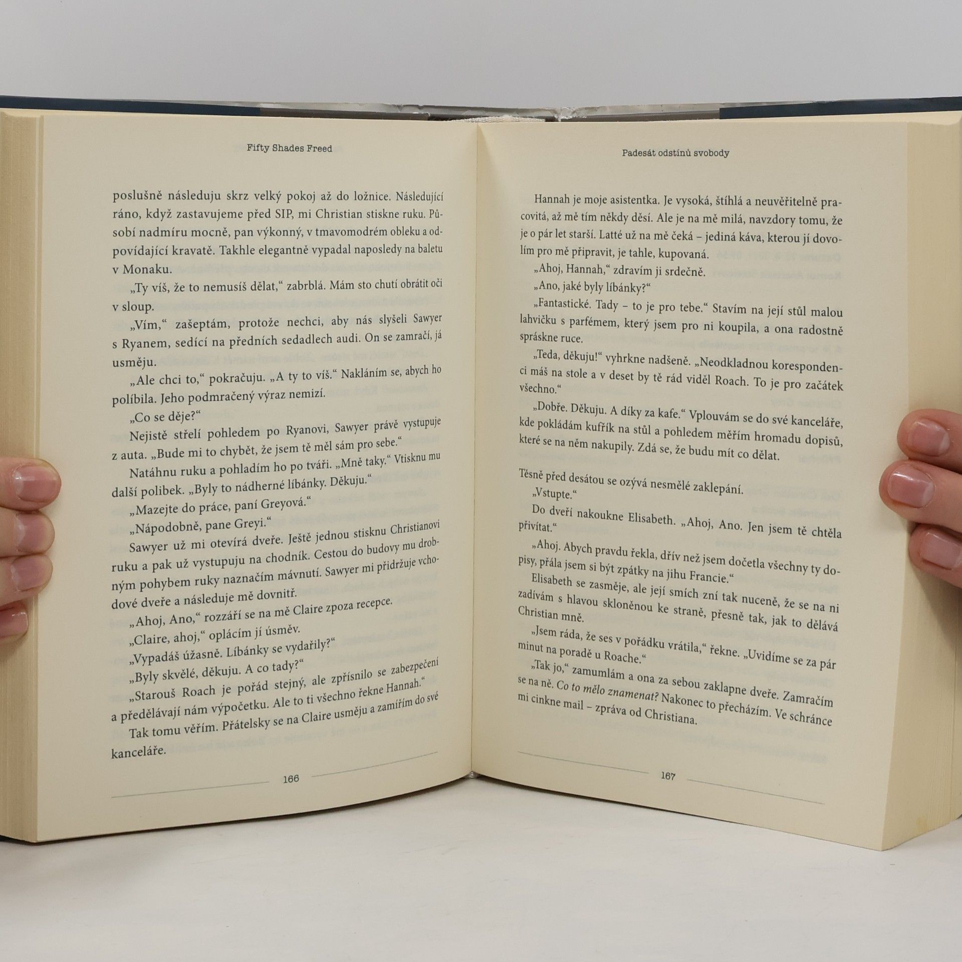 E. L. James Padesát odstínů svobody