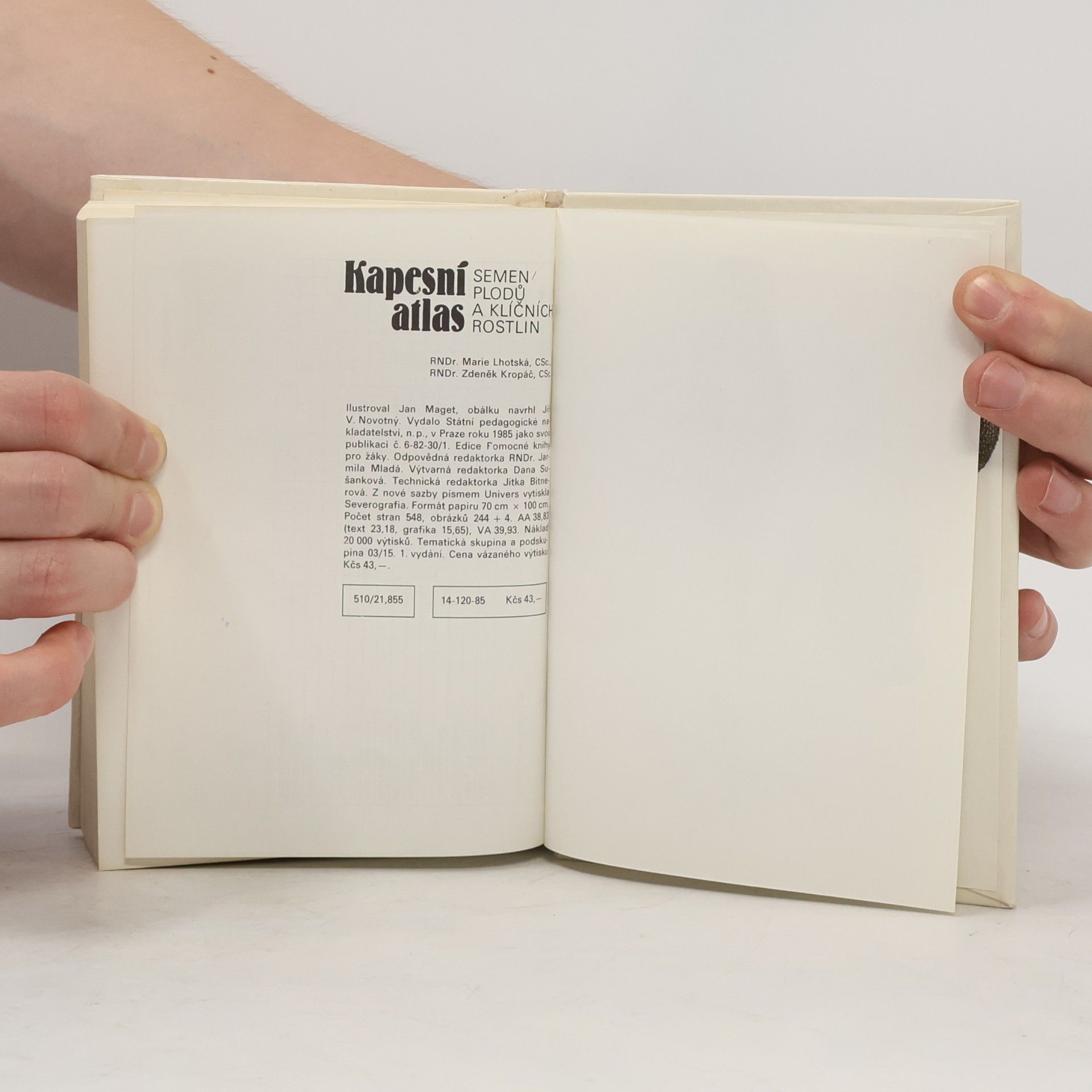 Marie Lhotská Kapesní atlas semen, plodů a klíčních rostlin