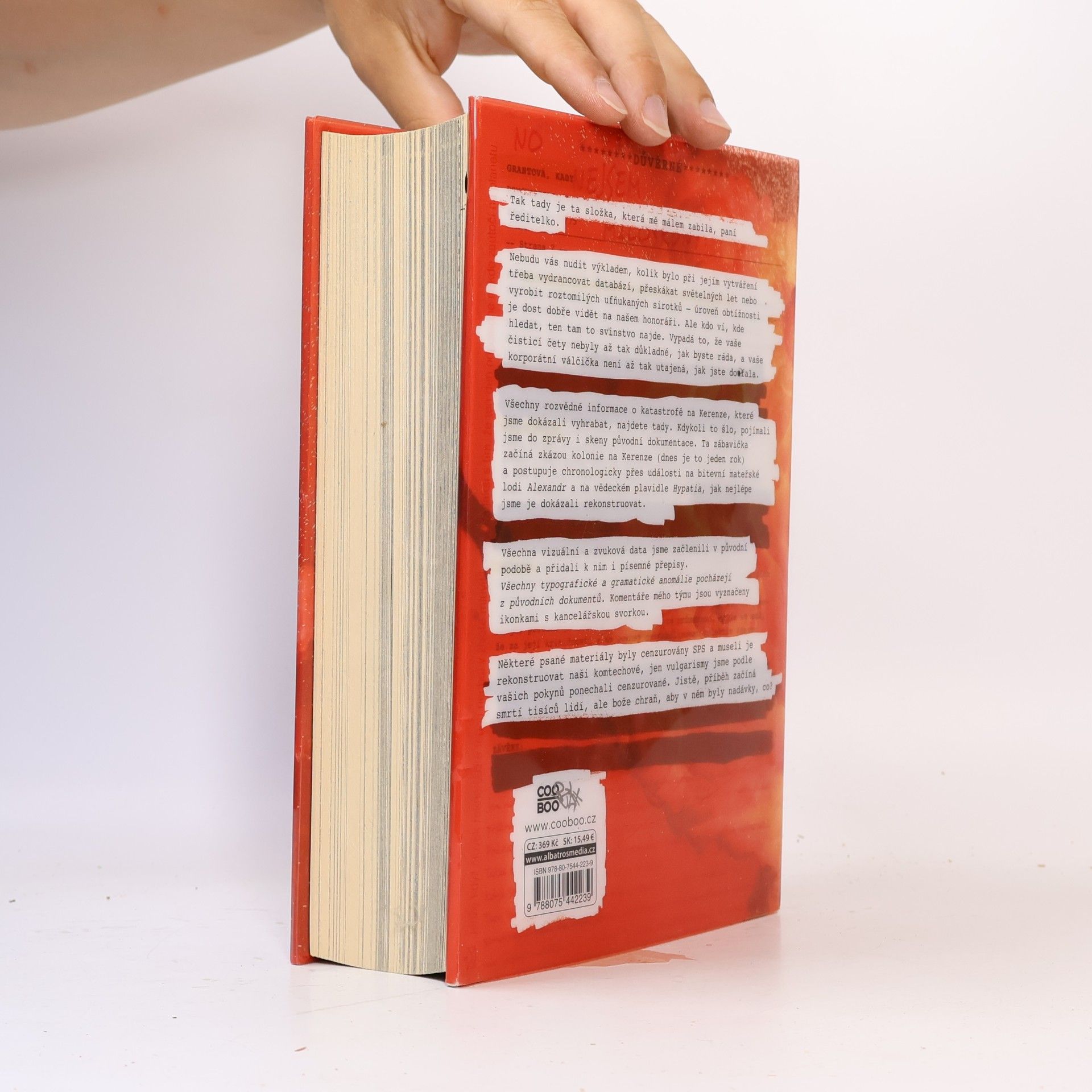 Amie Kaufman Akta illuminae 01, Illuminae