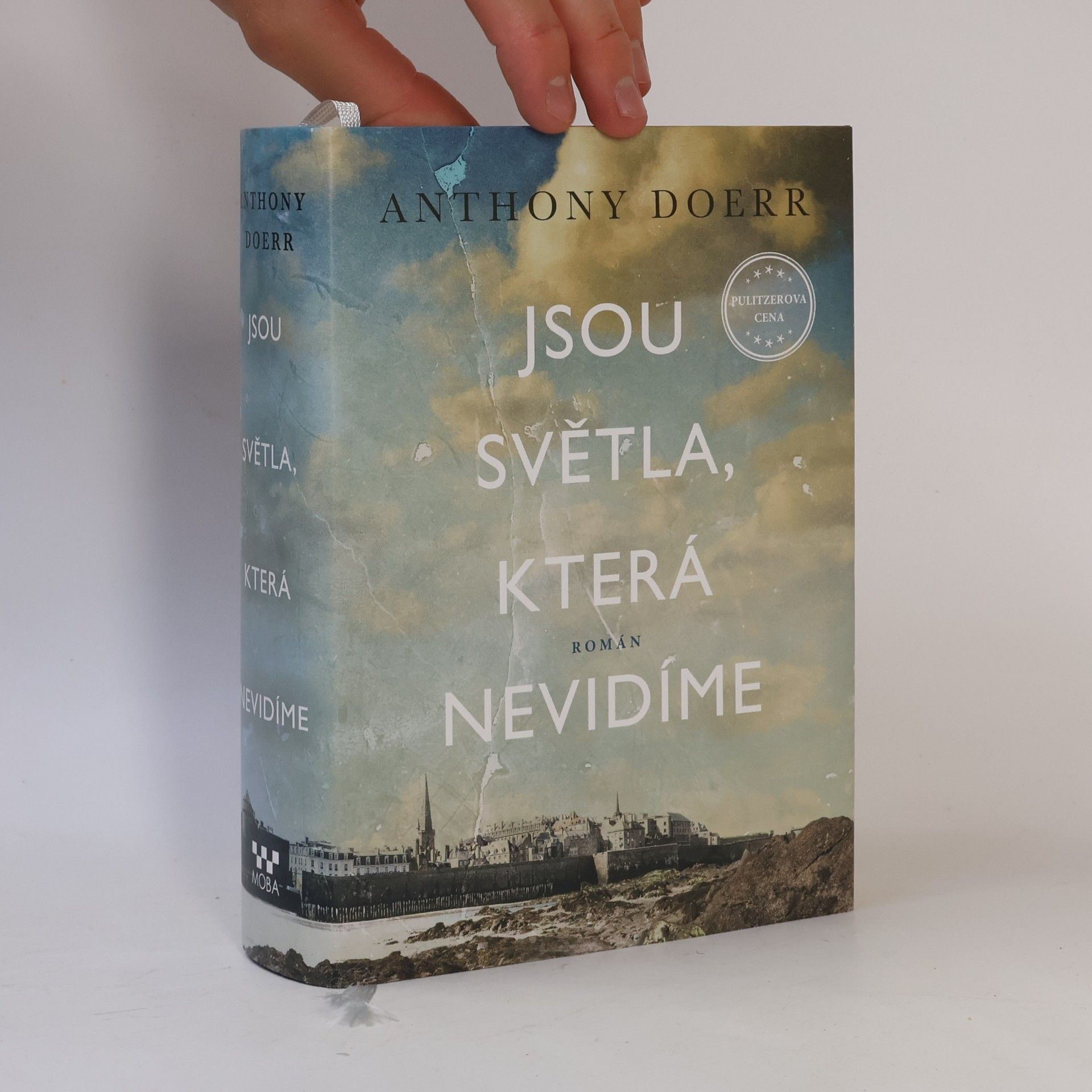 Anthony Doerr Jsou světla, která nevidíme