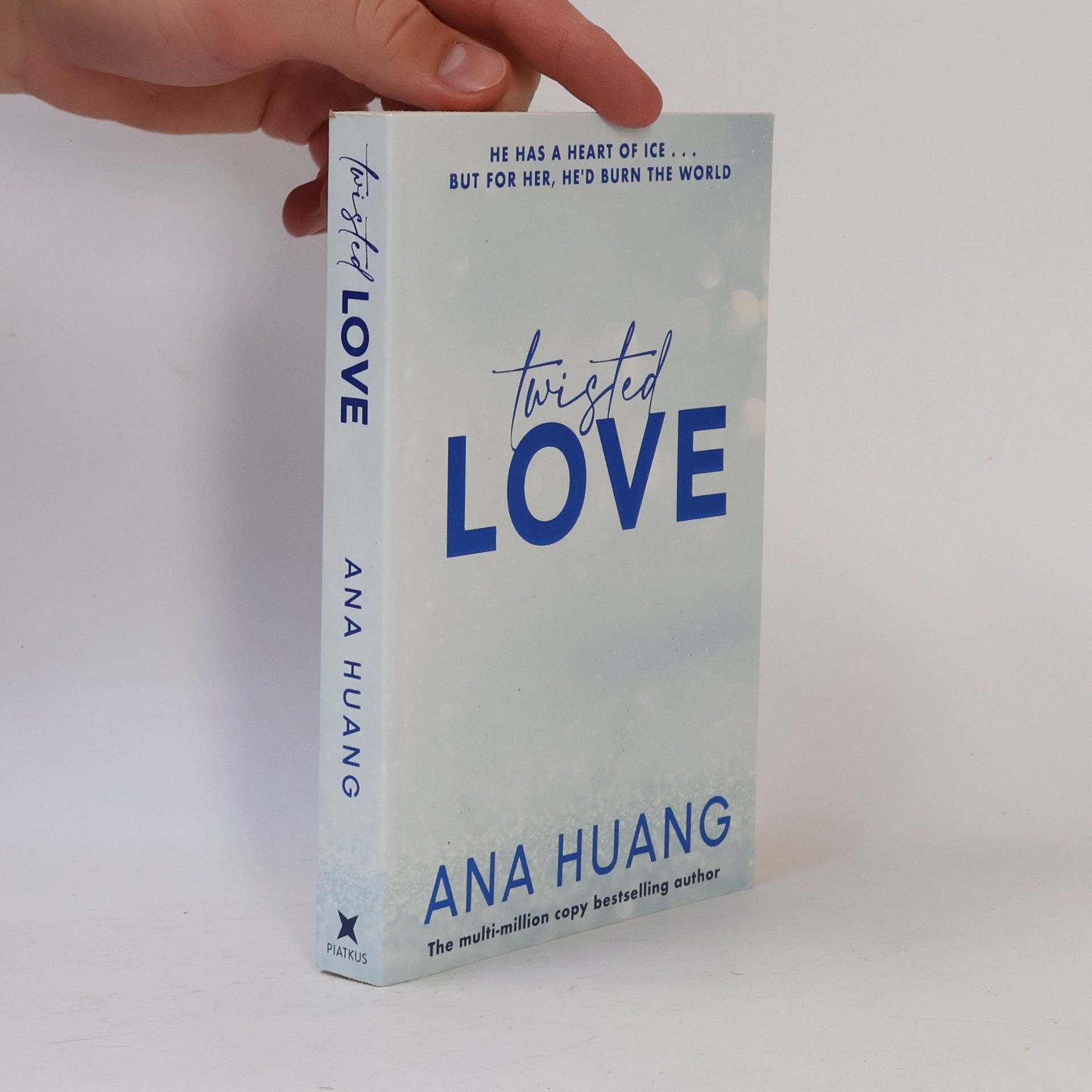 Ana Huang Twisted love. Twisted book one
