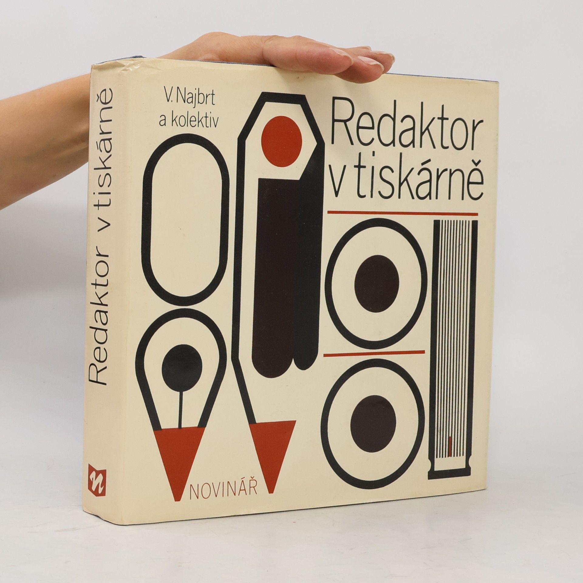 Miroslav Běhal Redaktor v tiskárně