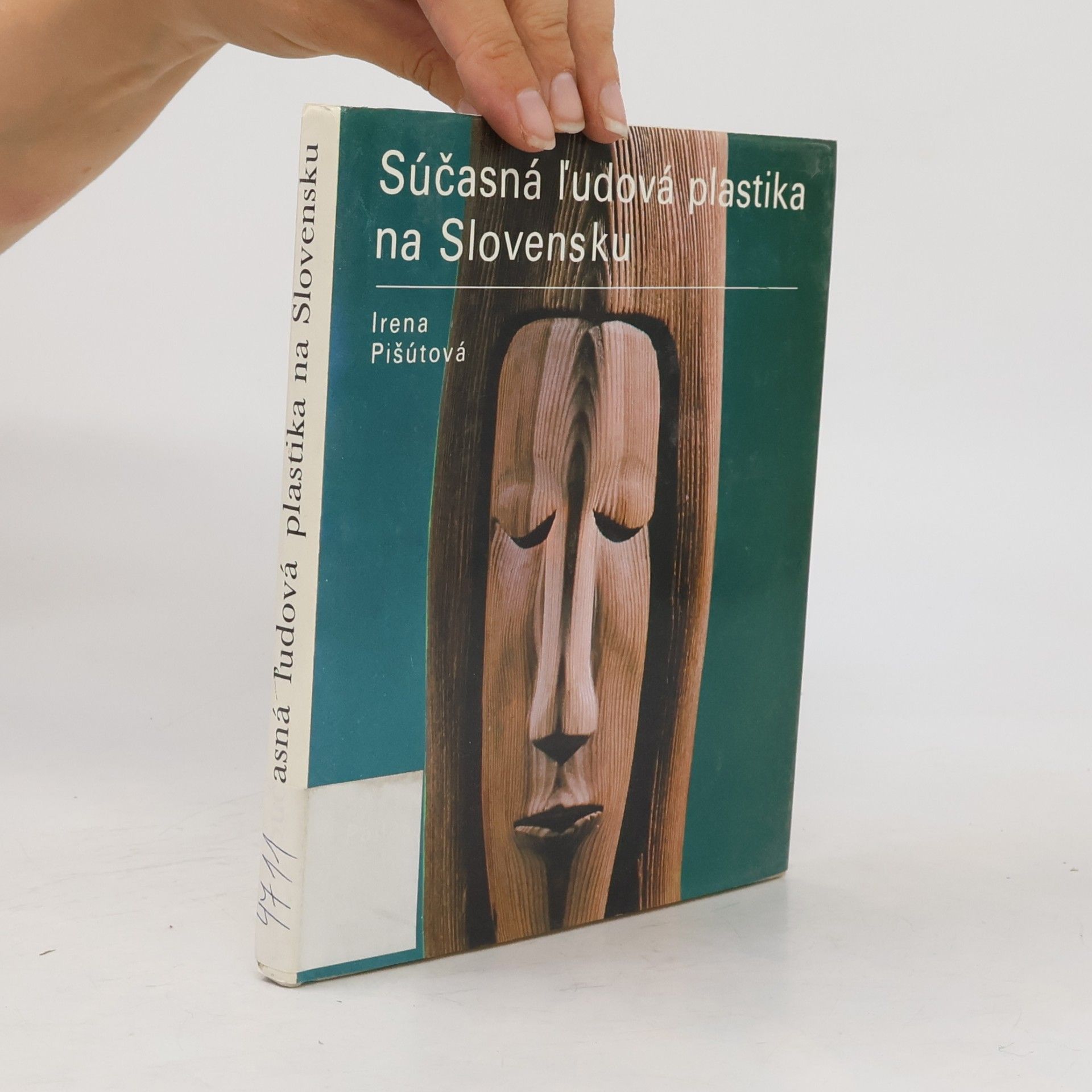 Irena Pišútová Súčasná ľudová plastika na Slovensku