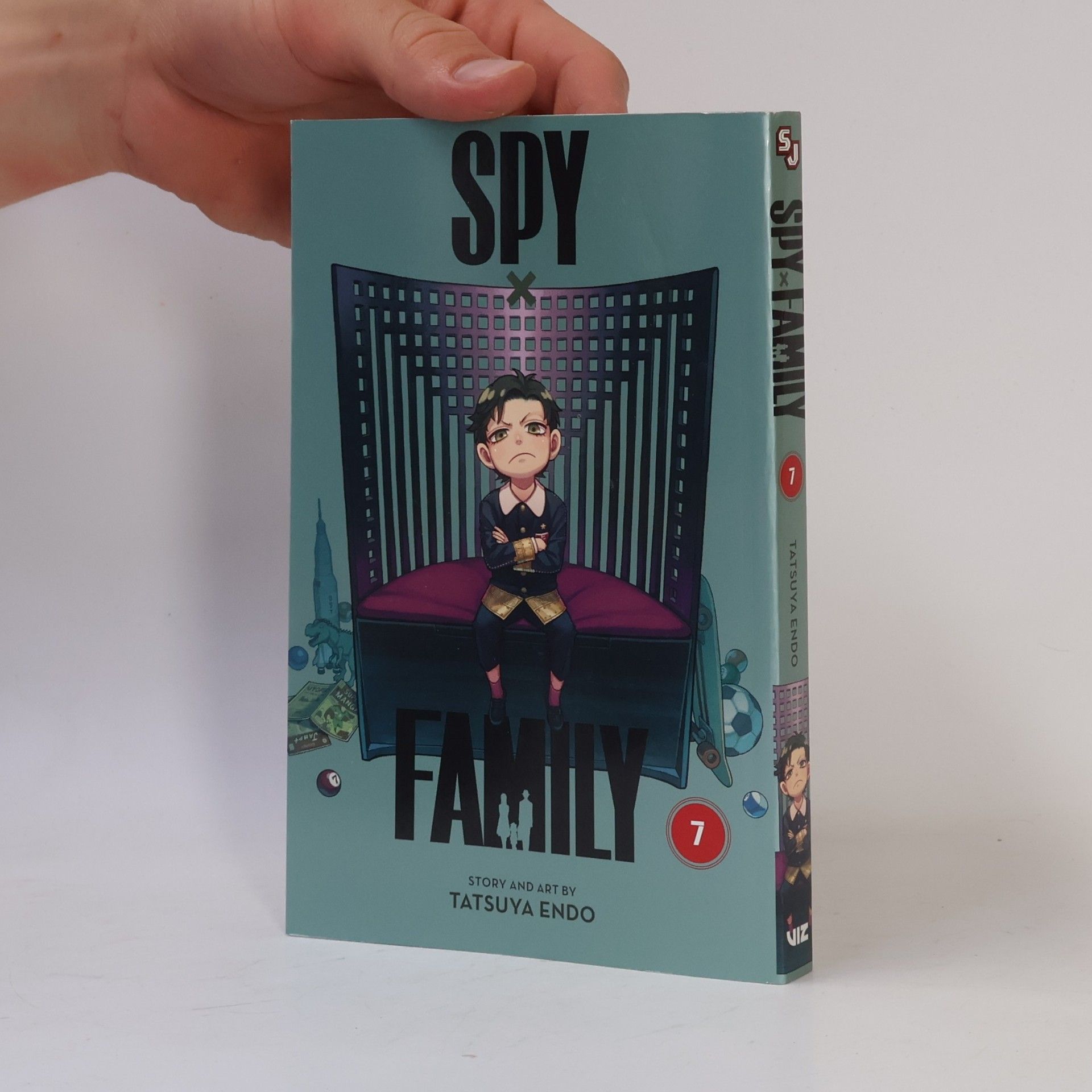 Tacuja Endó Spy X Family, Vol. 7