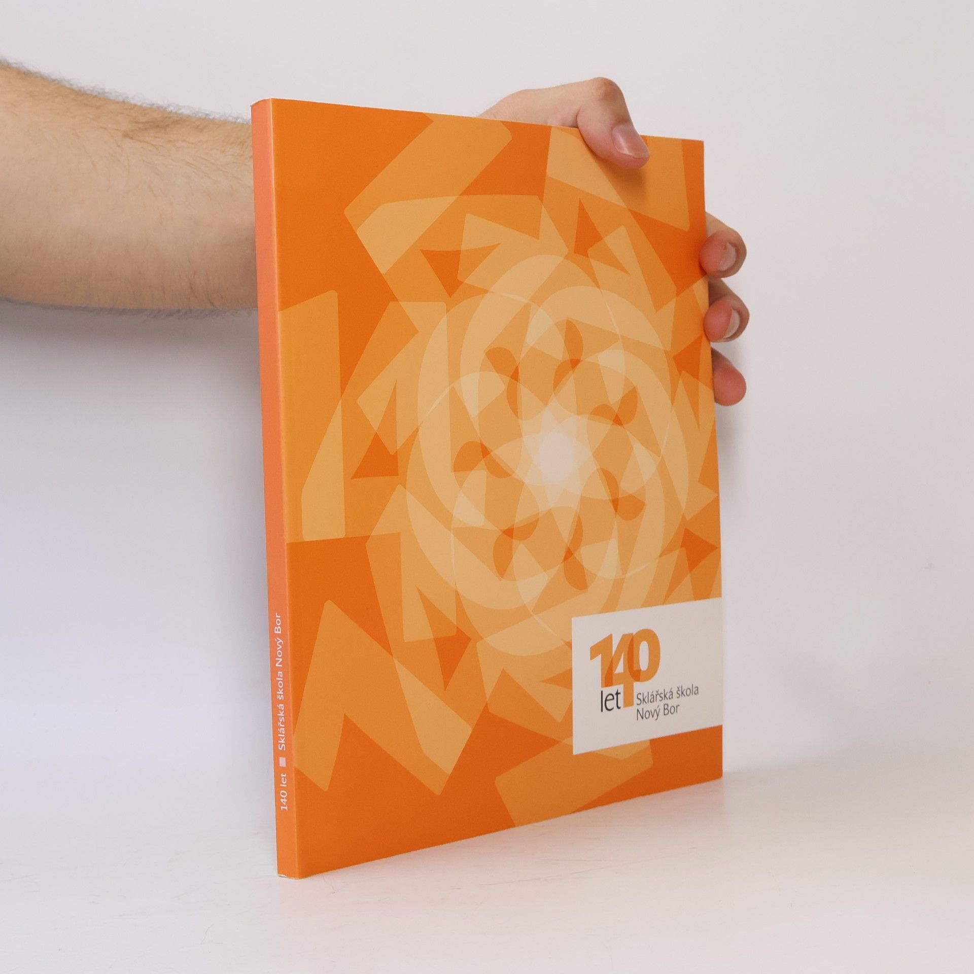 140 let sklářské školy Nový Bor