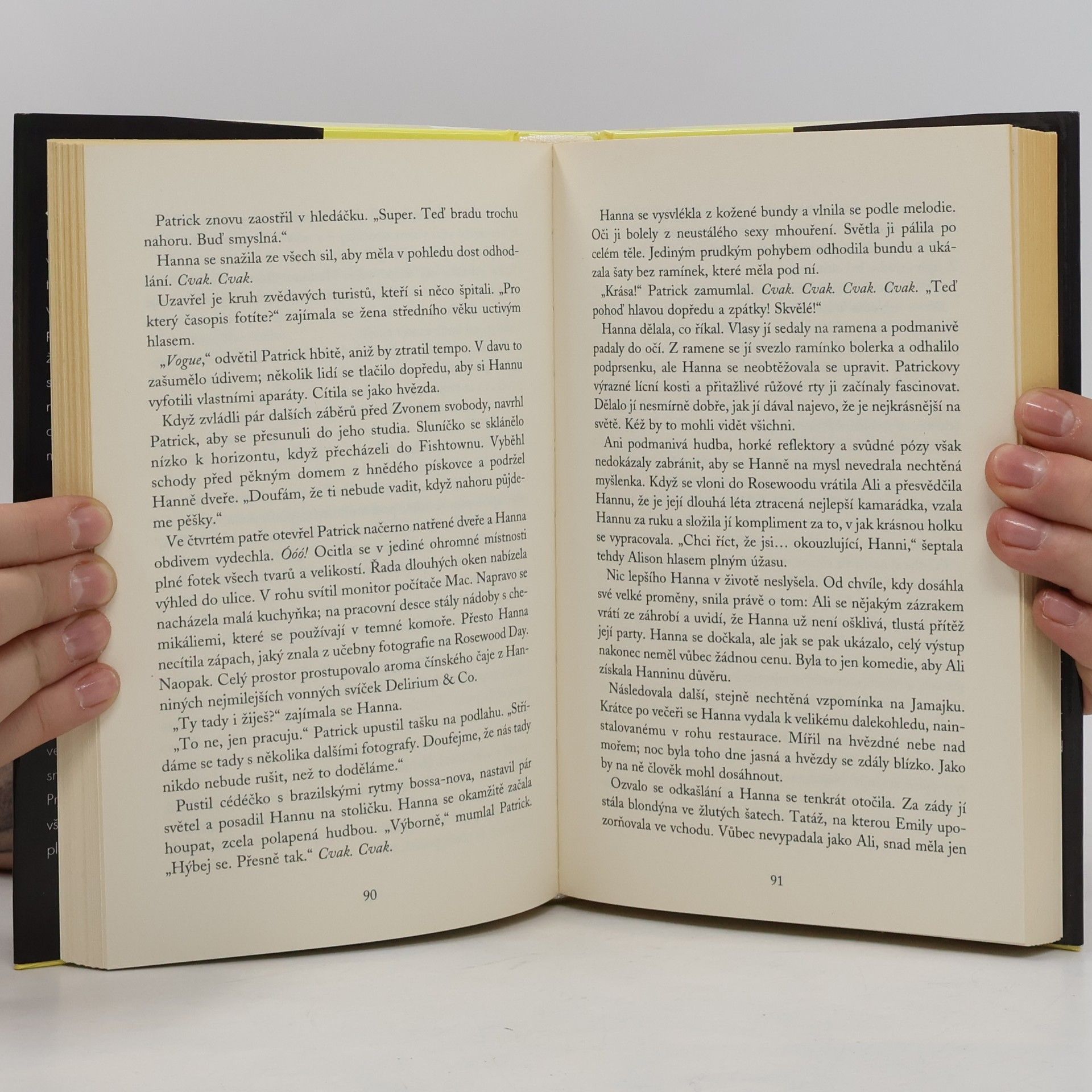 Sara Shepard Roztomilé malé lhářky: Zmatené