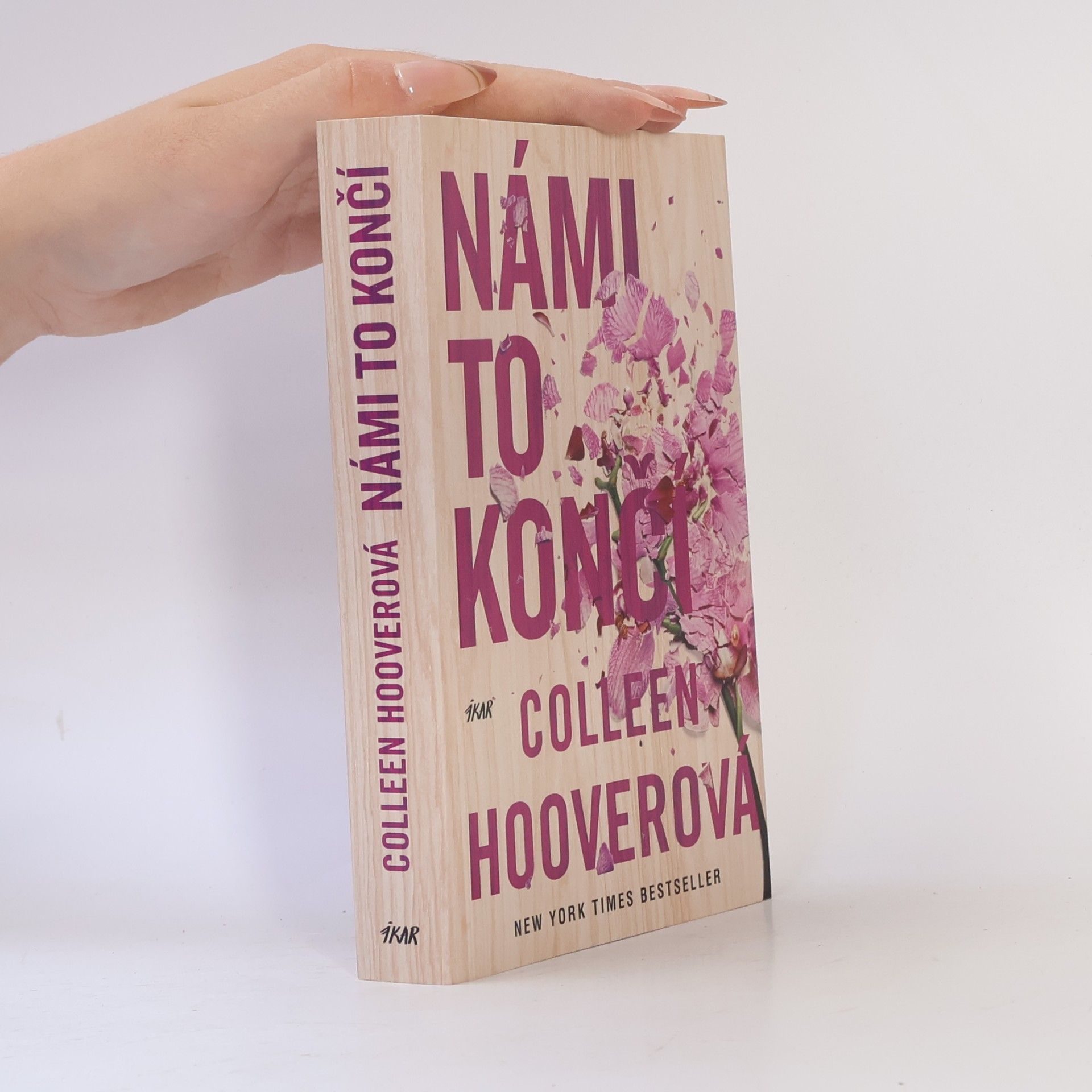 Colleen Hoover Námi to končí
