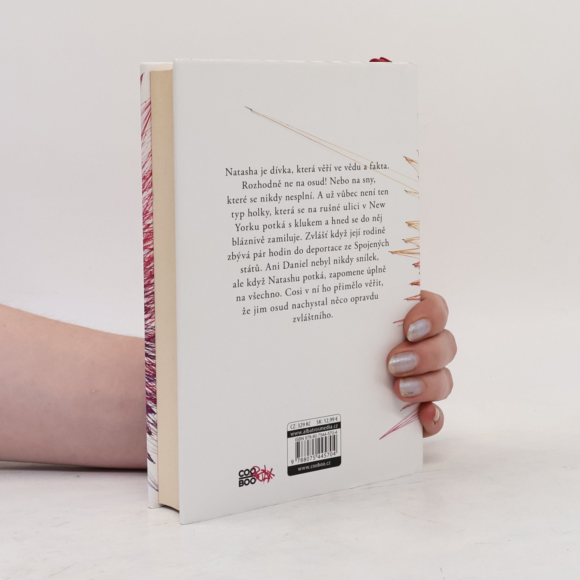 Nicola Yoon Slunce je také hvězda