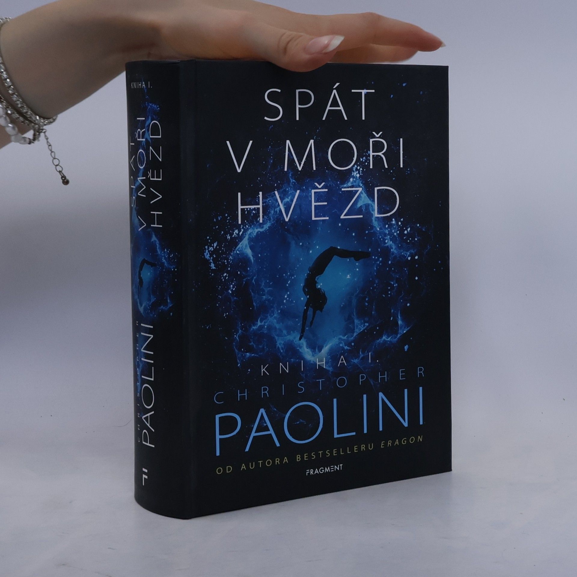Christopher Paolini Spát v moři hvězd