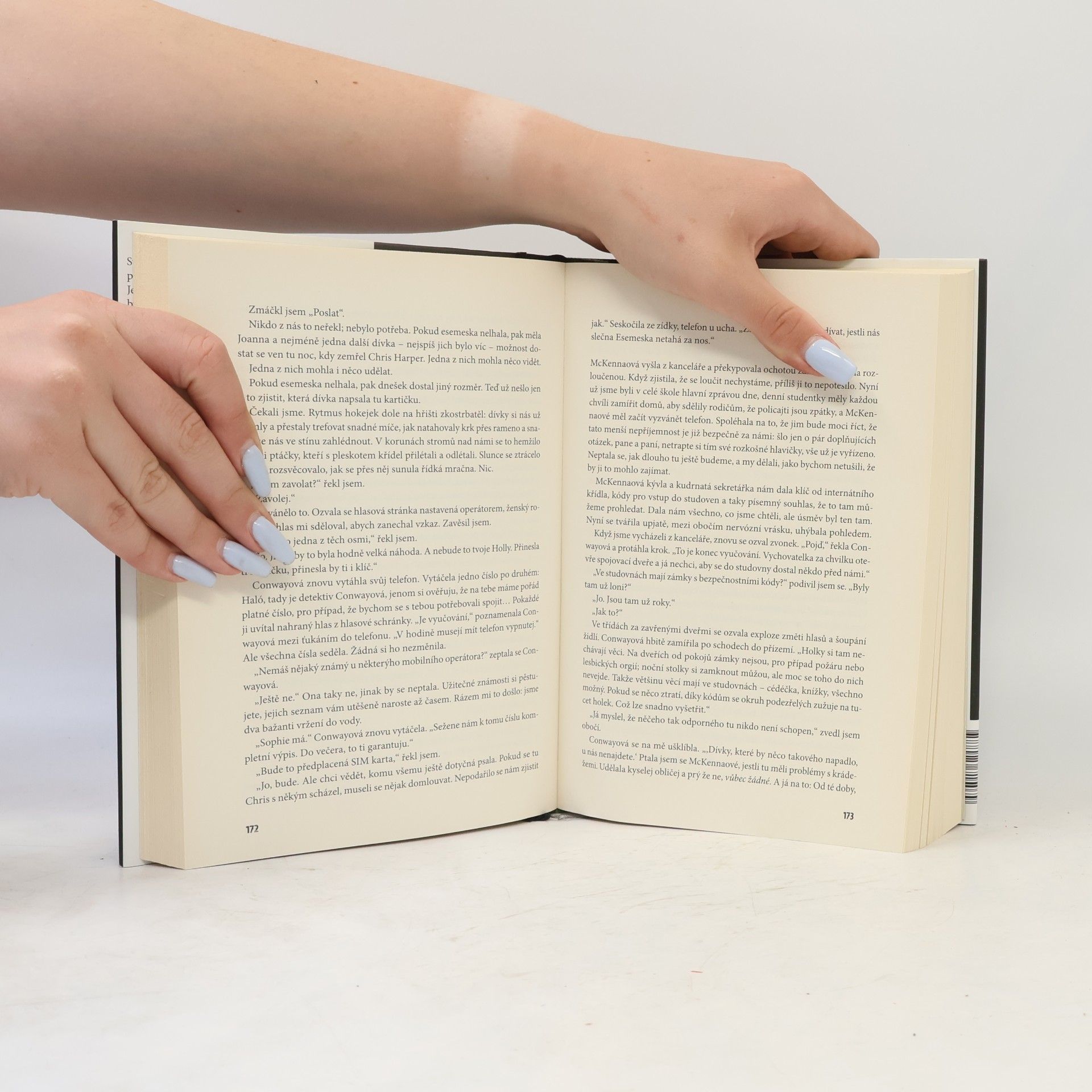 Tana French Místo pro tajnosti