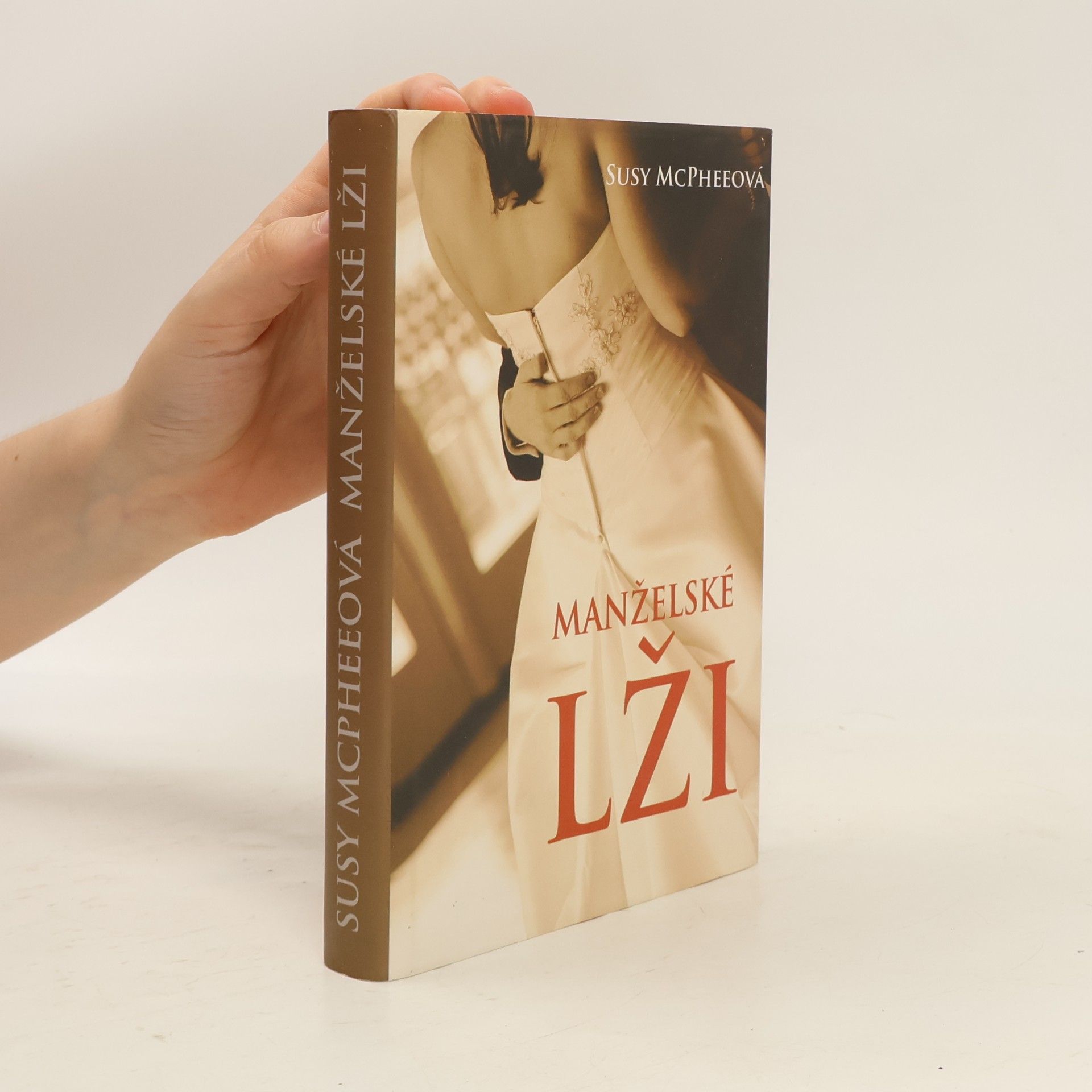 Manželské lži