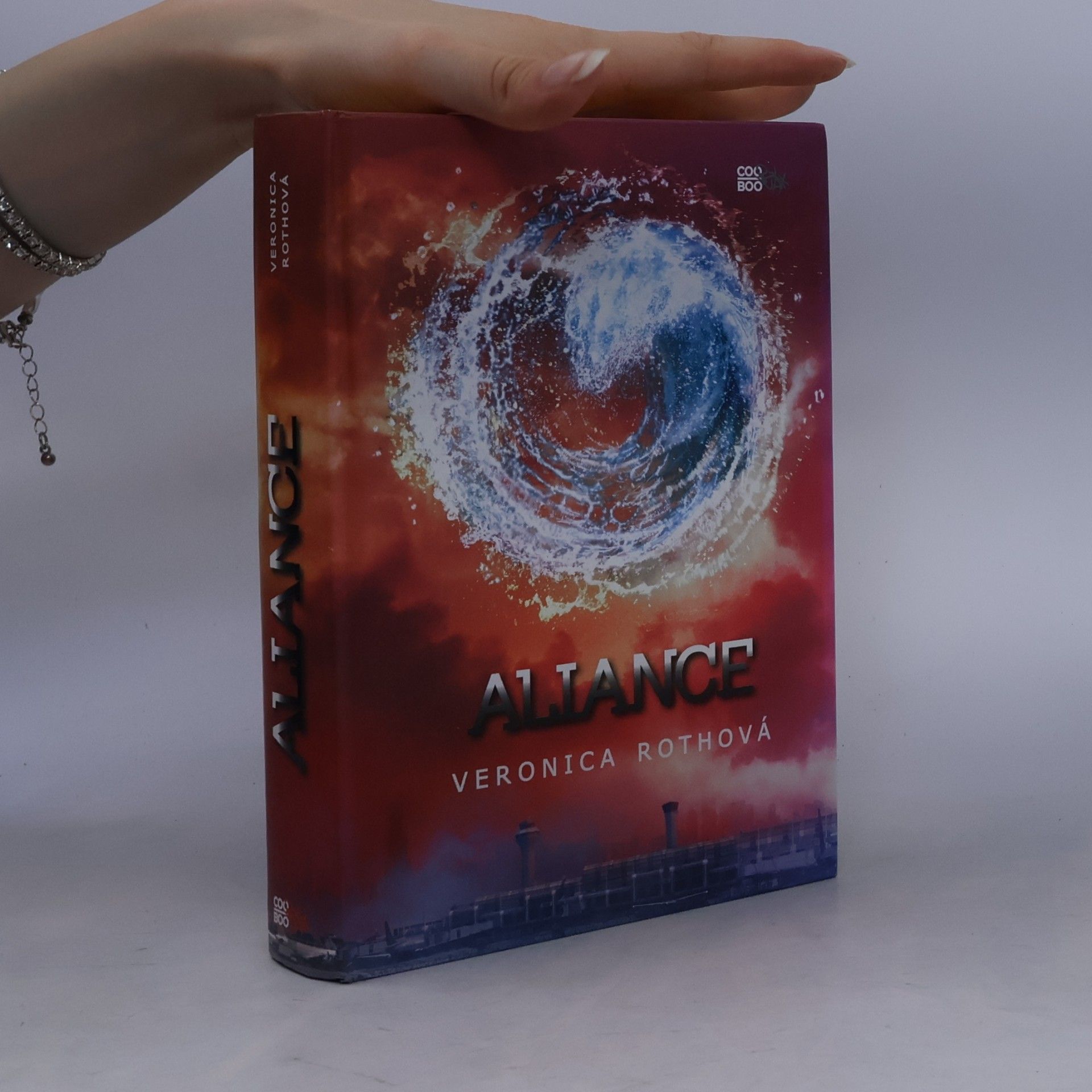 Veronica Roth Aliance