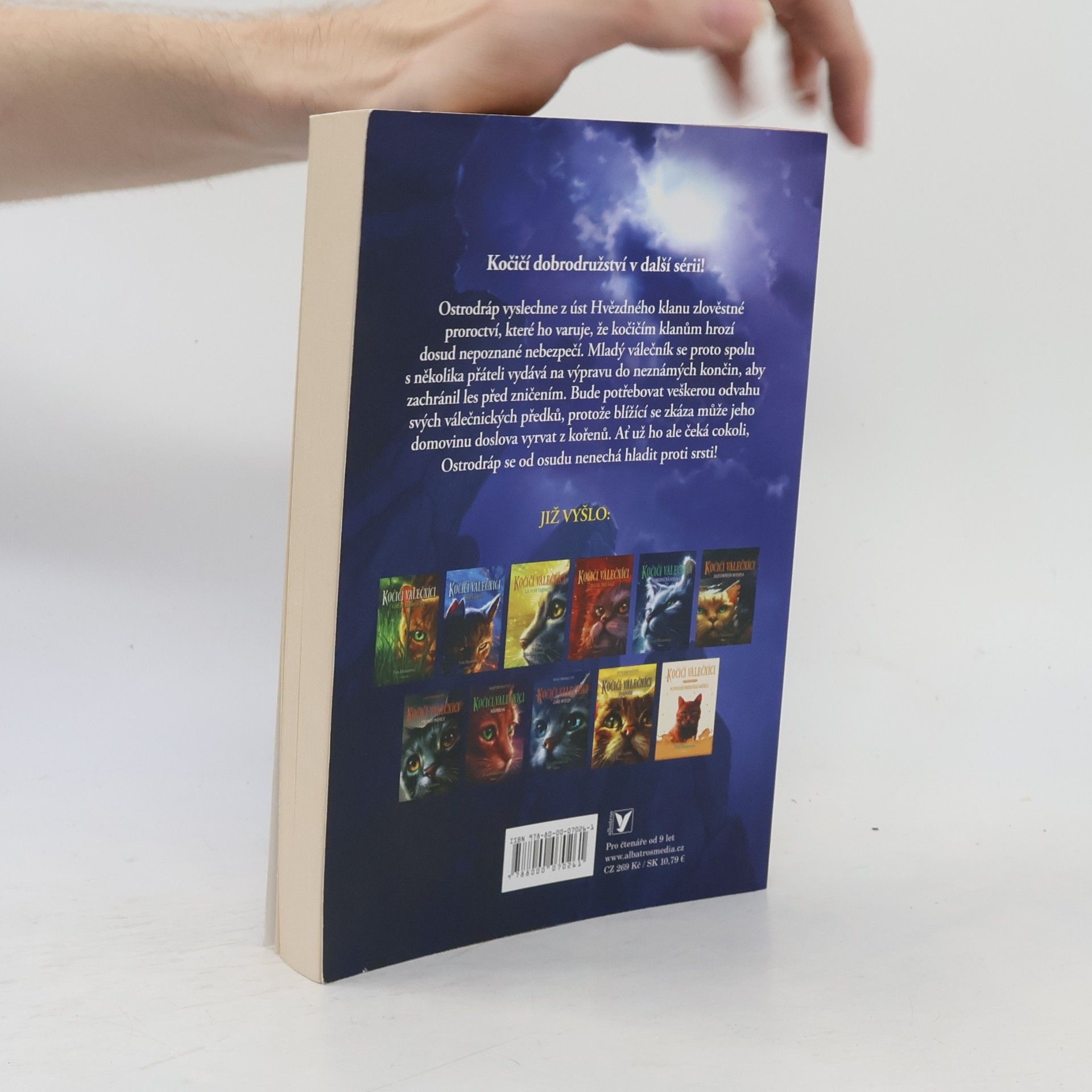 Erin Hunter Kočičí válečníci: Půlnoc