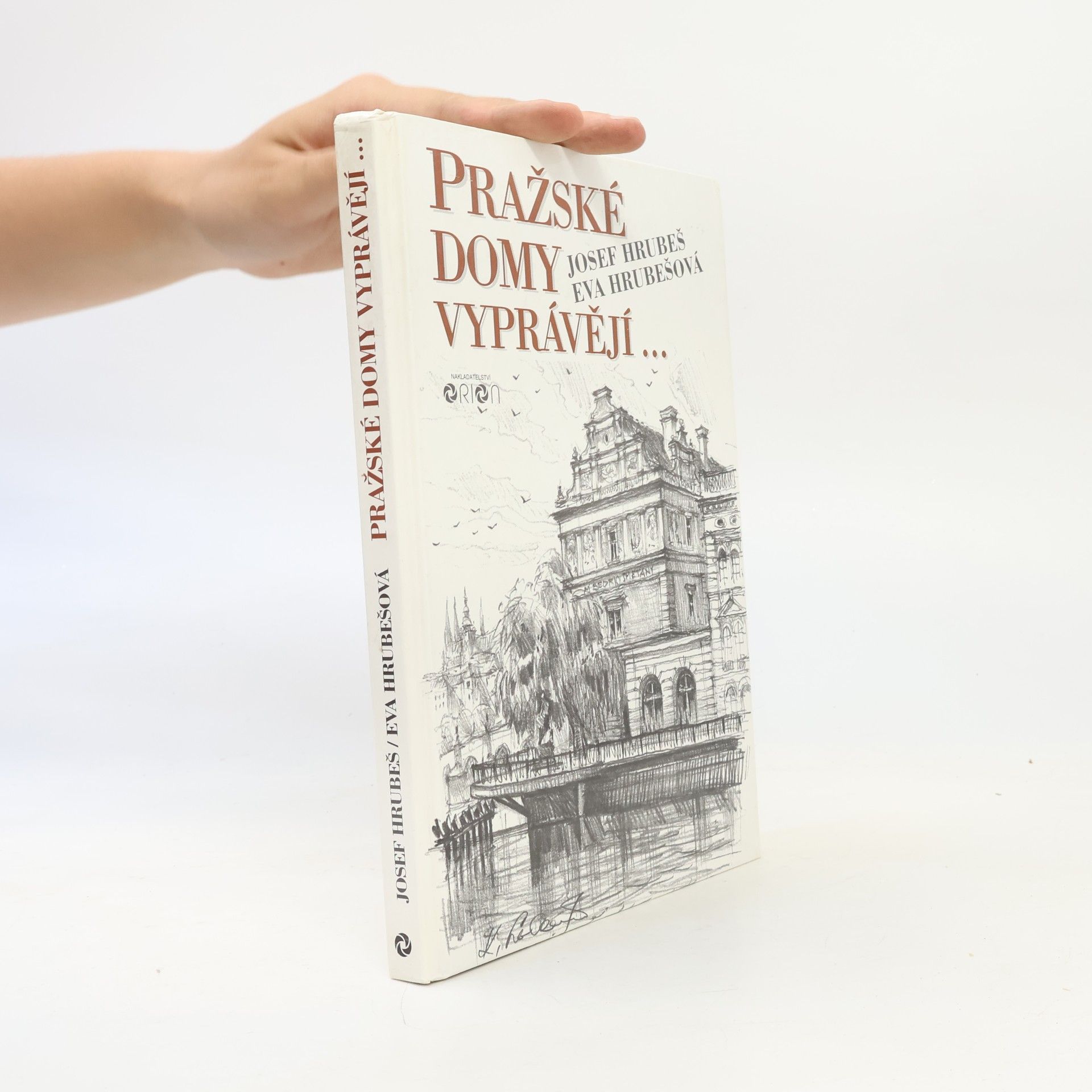 Eva Hrubešová Pražské domy vyprávějí...