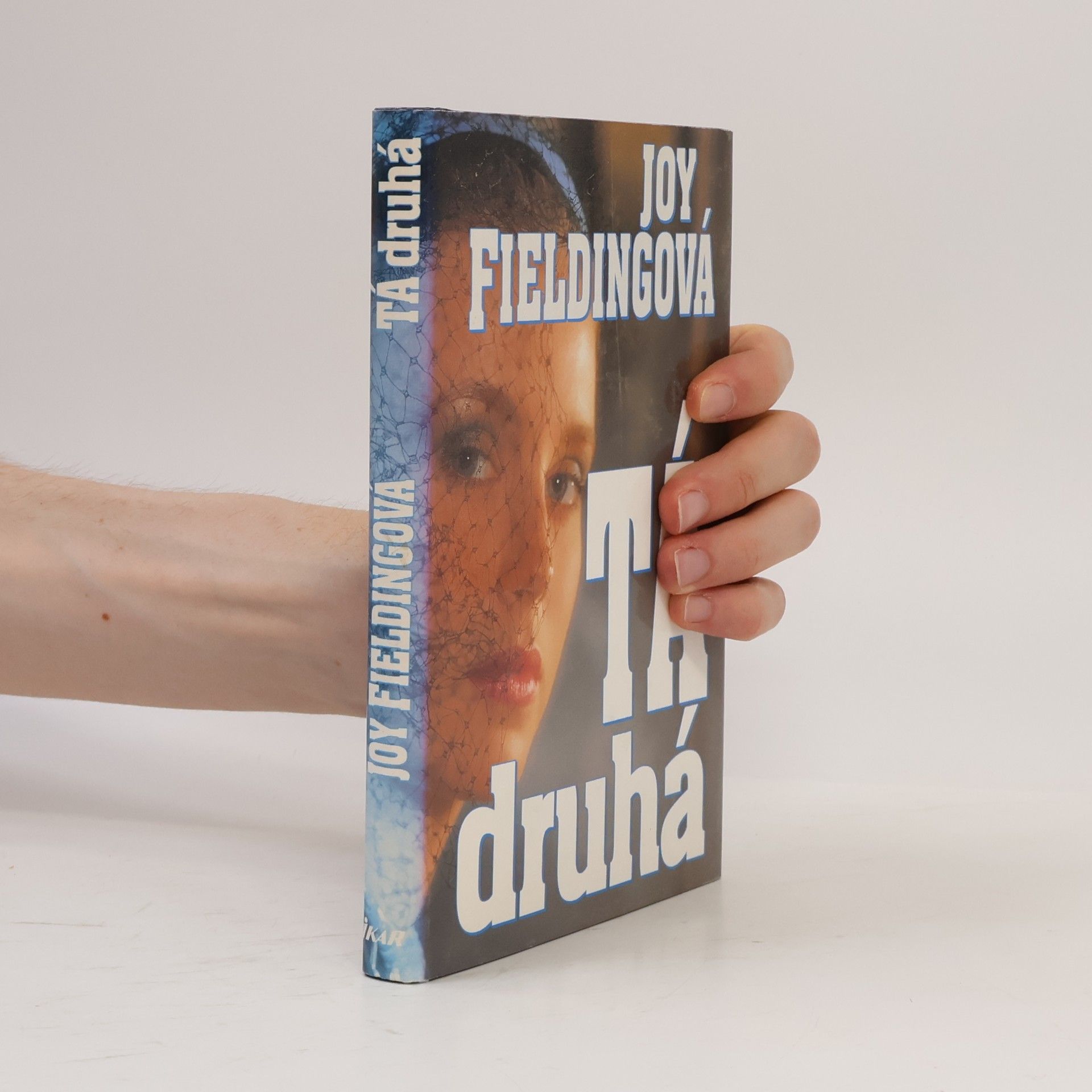 Joy Fielding Tá druhá