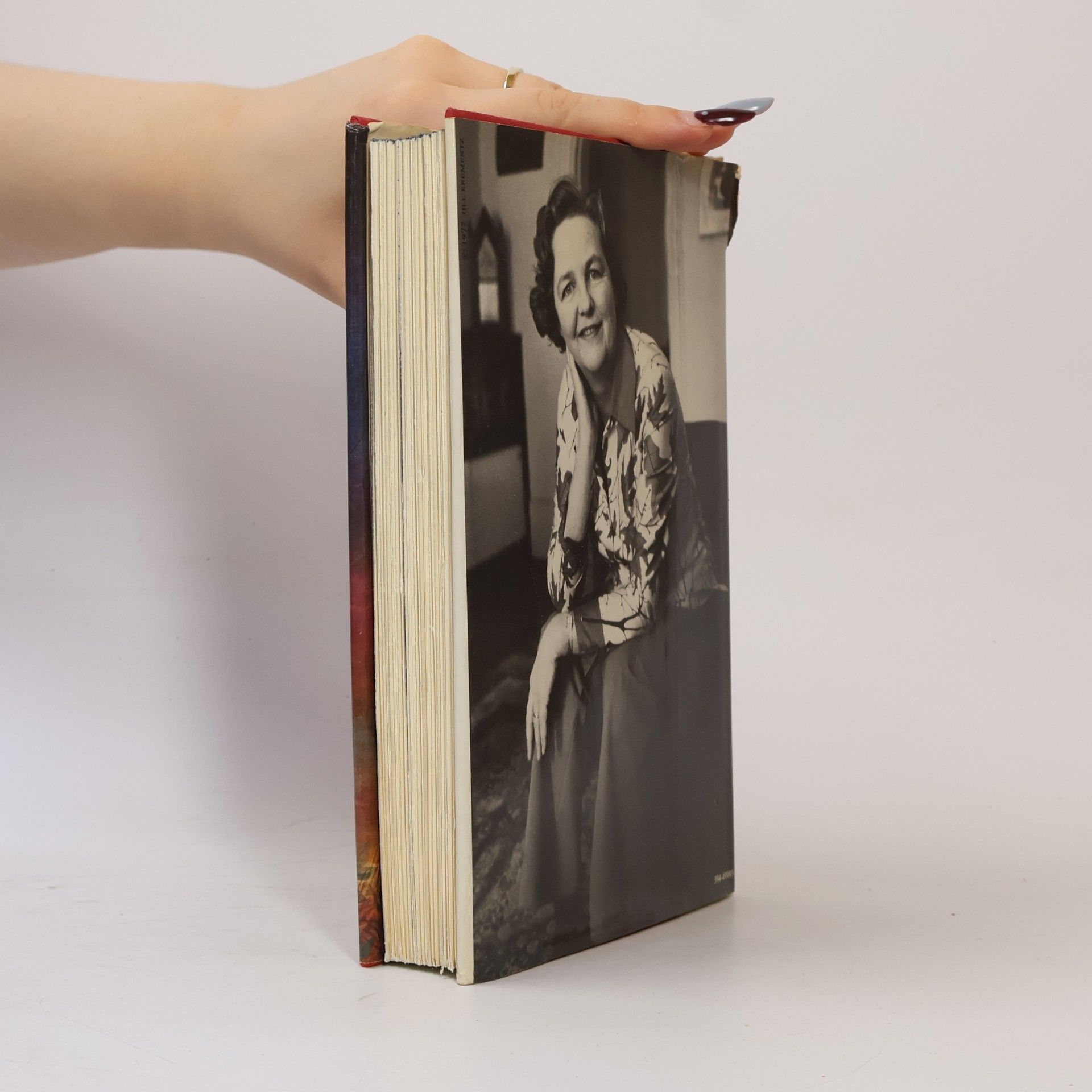 Jessica Mitford A Fine Old Conflict