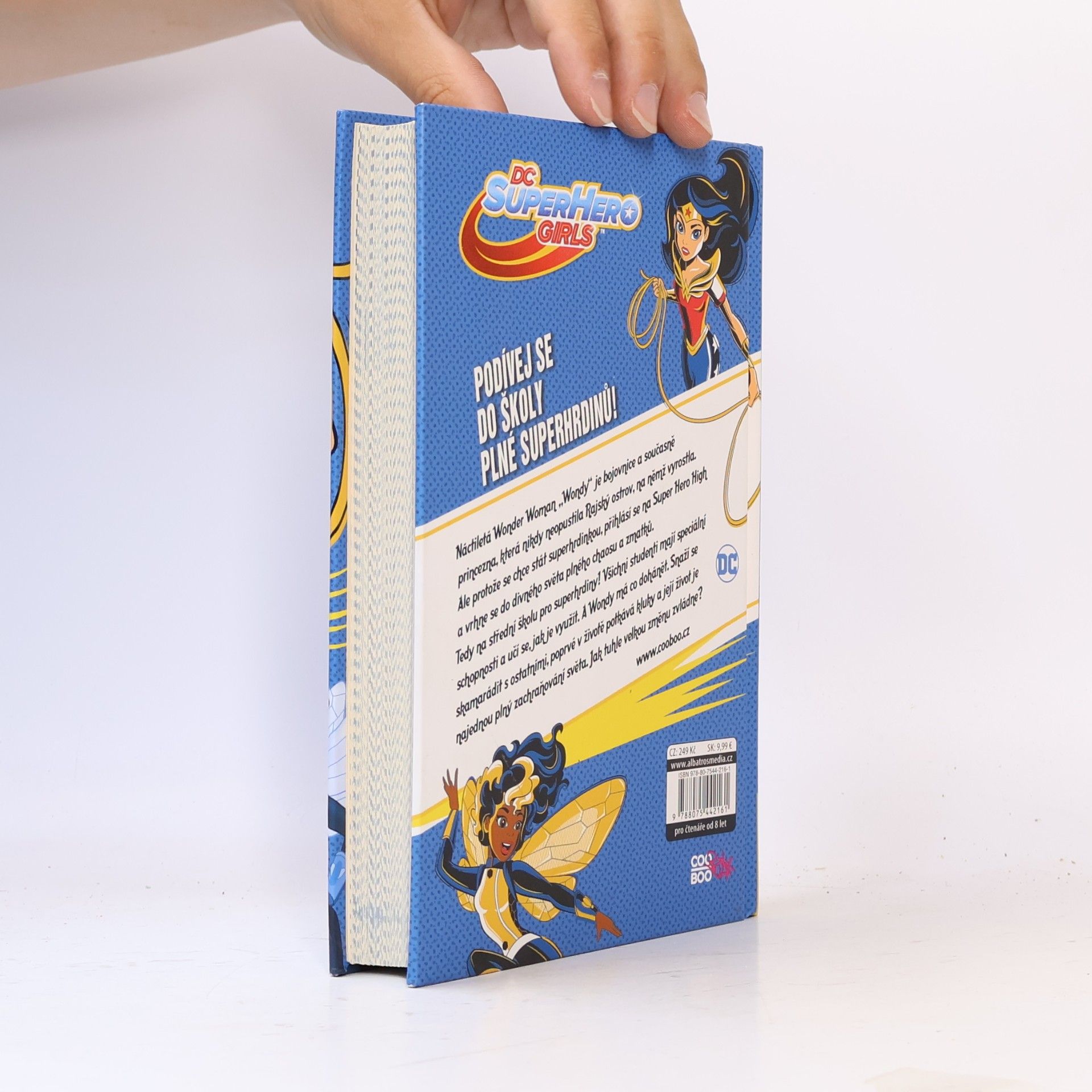 Lisa Yee Wonder Woman na Super Hero High