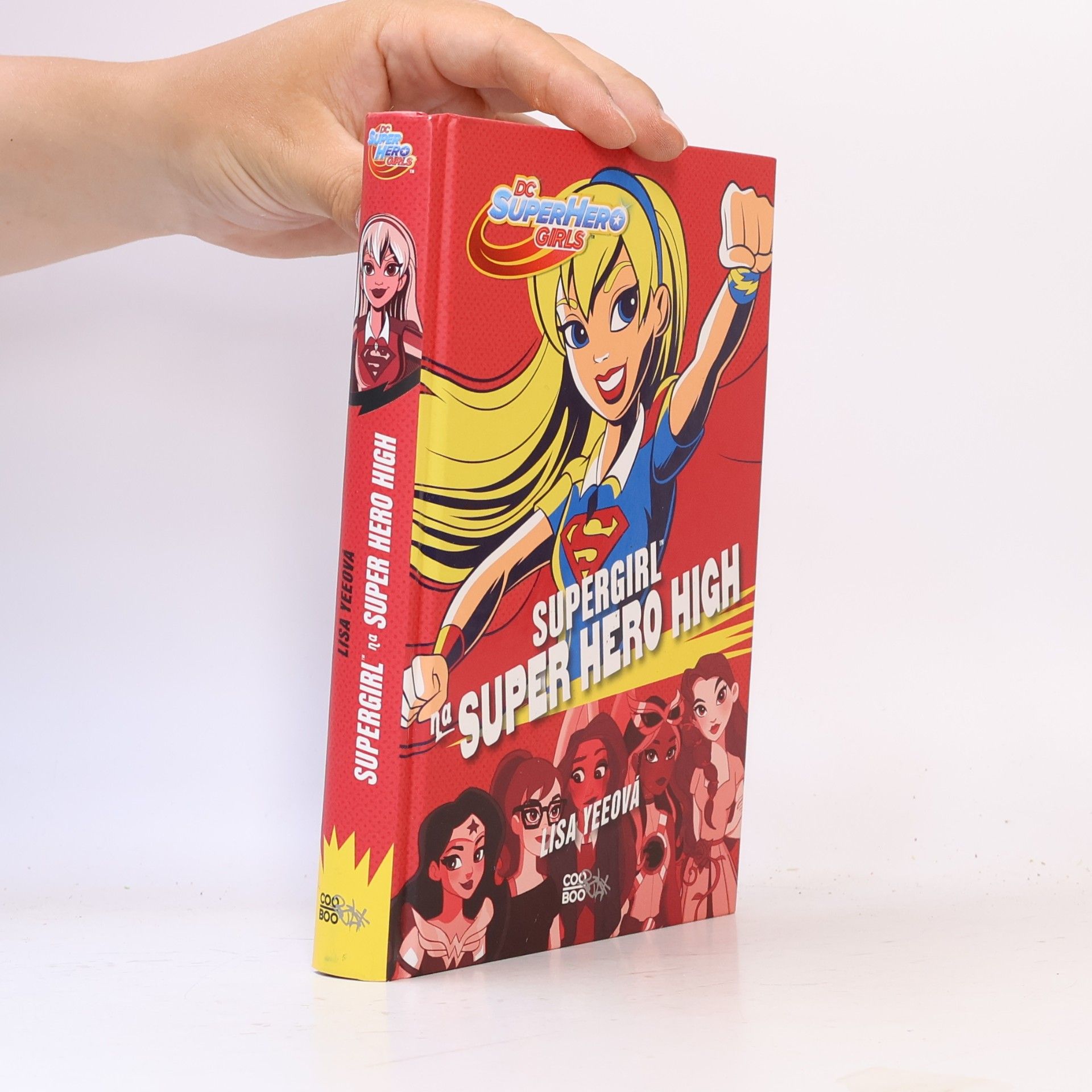 Lisa Yee Supergirl na Super Hero High