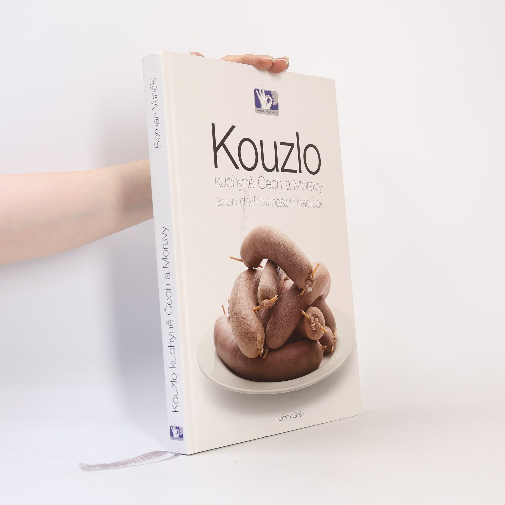 Roman Vaněk Kouzlo kuchyně Čech a Moravy aneb Dědictví našich babiček