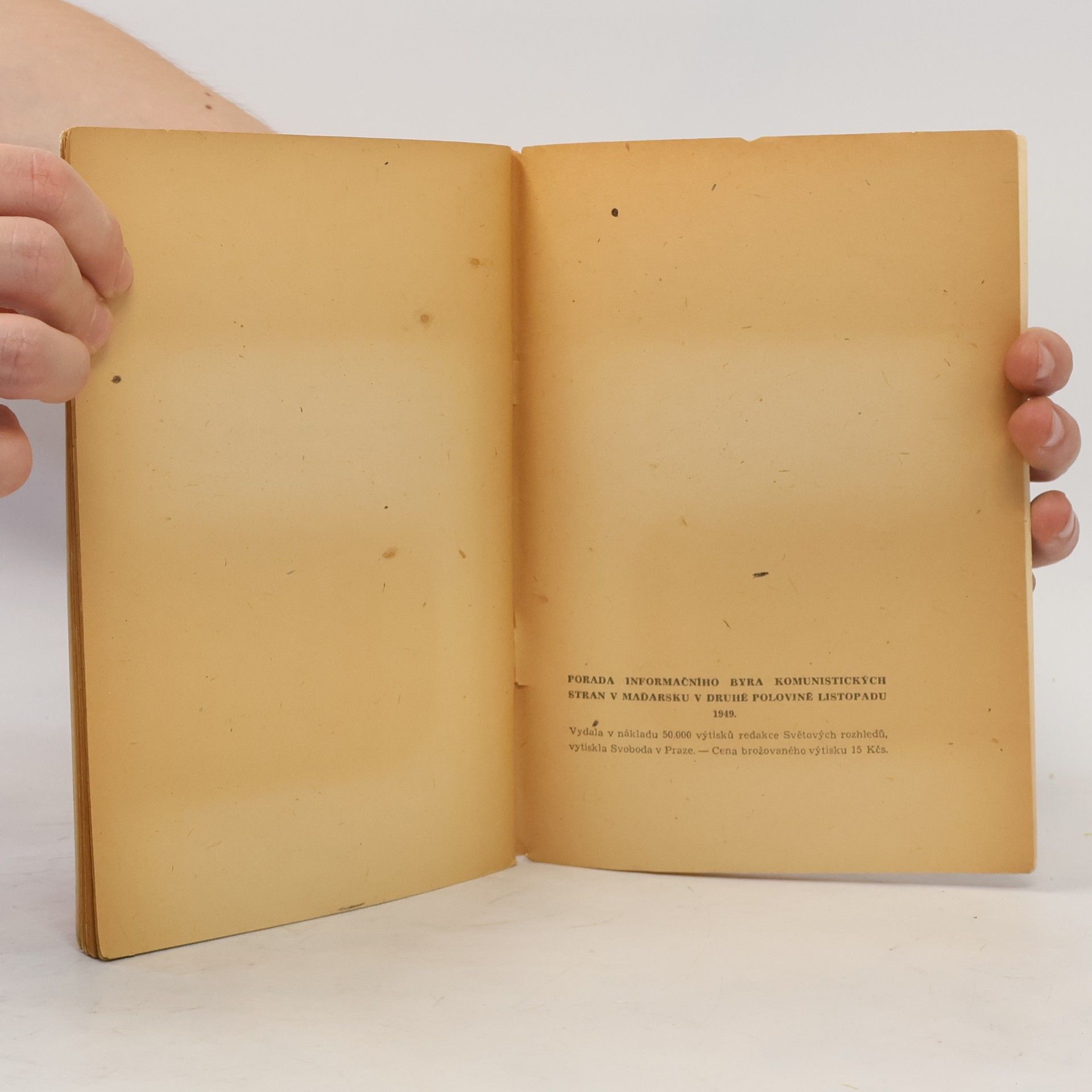 Kolektiv autorů Porada Informačního byra komunistických stran v Maďarsku v druhé polovině listopadu 1949