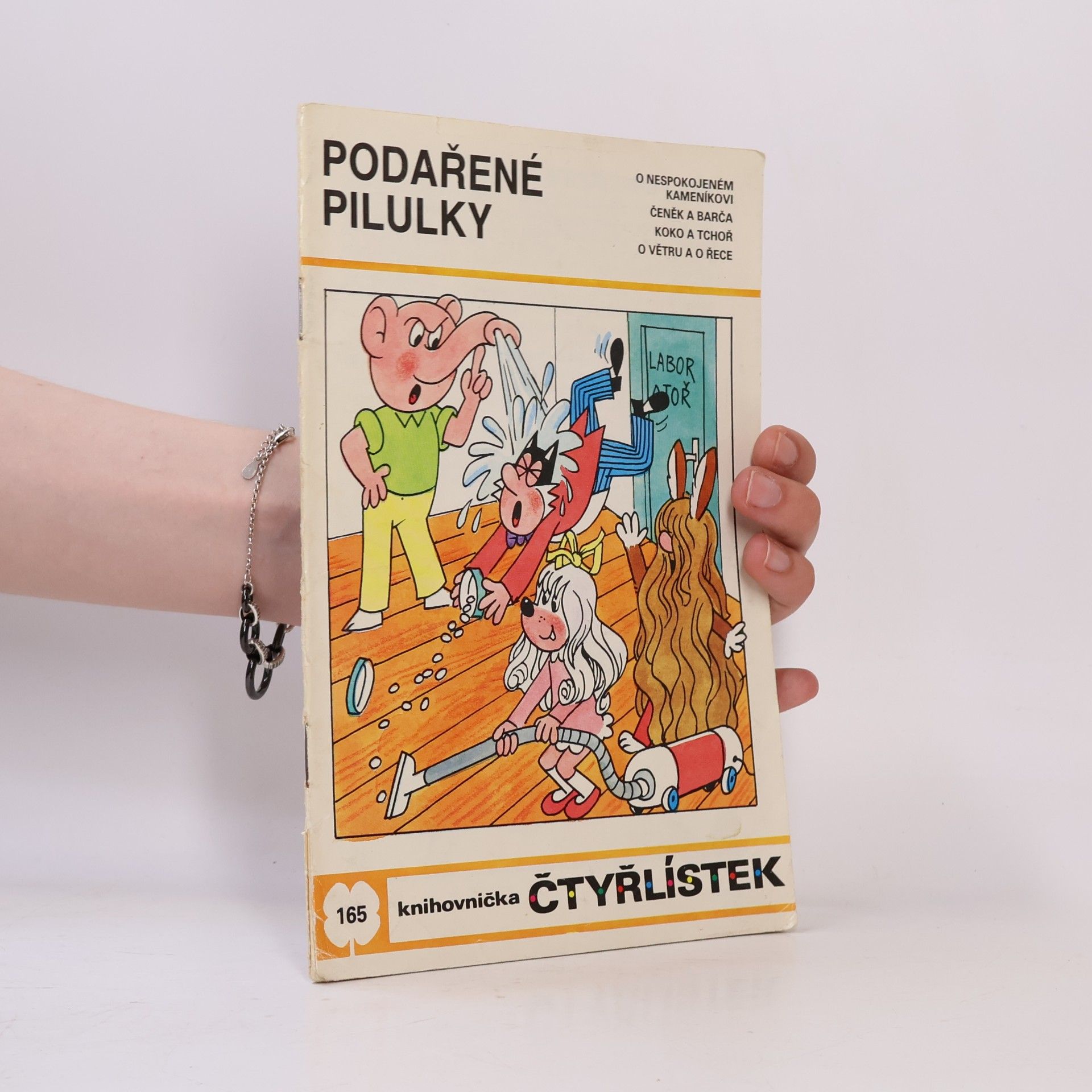 Jaroslav Němeček Čtyřlístek 165. Podařené pilulky