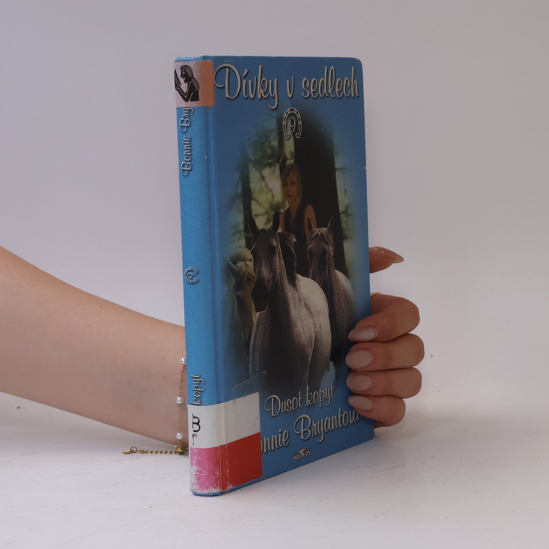 Bonnie Bryant Dívky v sedlech. 9, Dusot kopyt