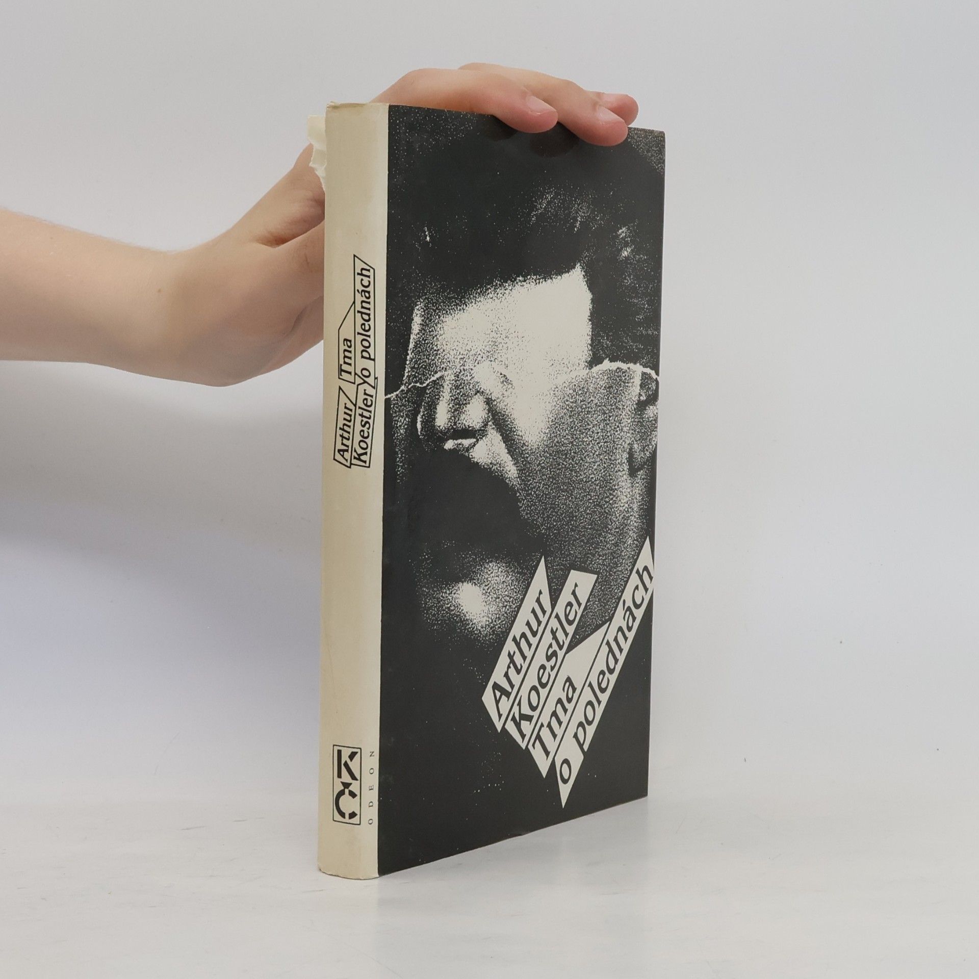 Arthur Koestler Tma o polednách