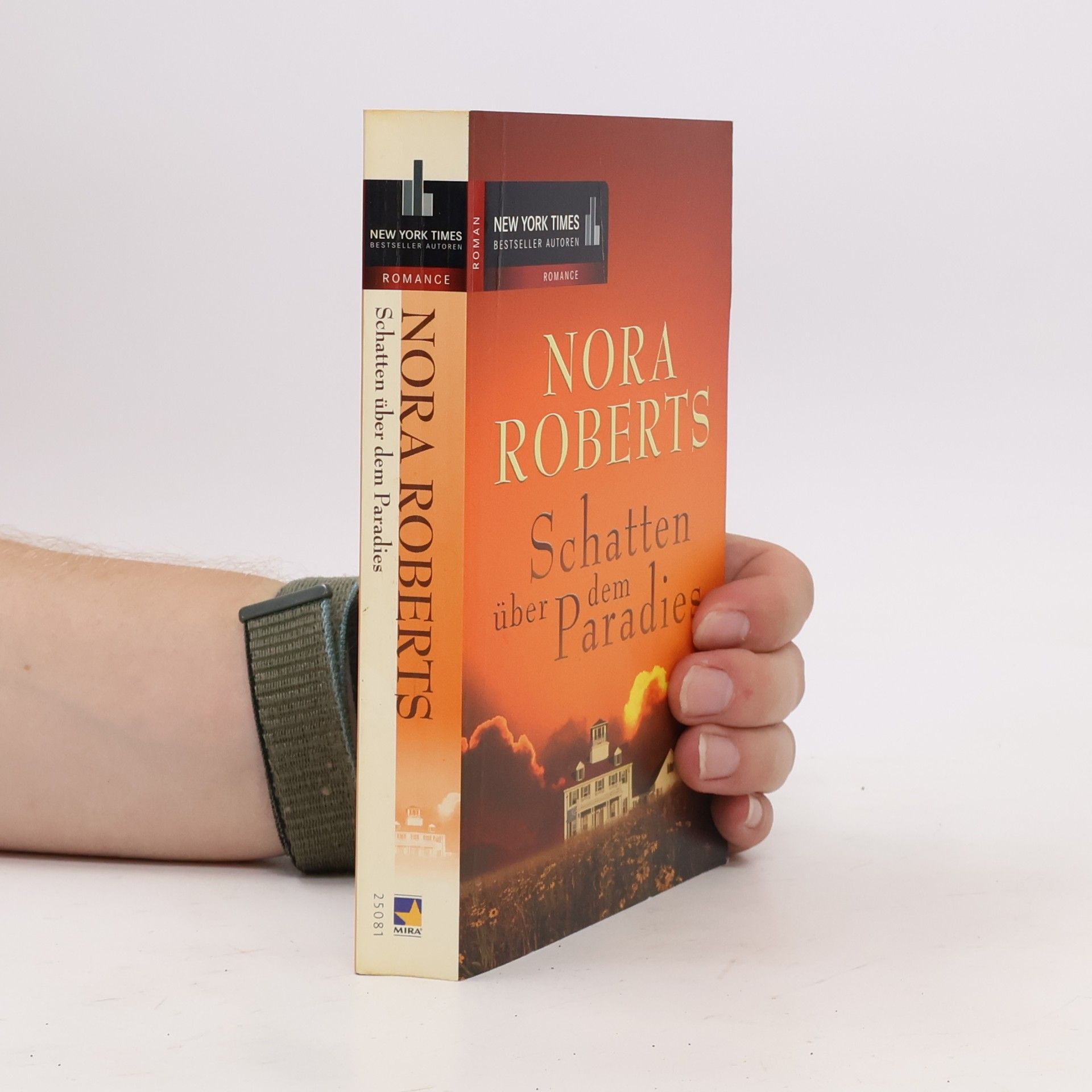 Nora Roberts Schatten über dem Paradies